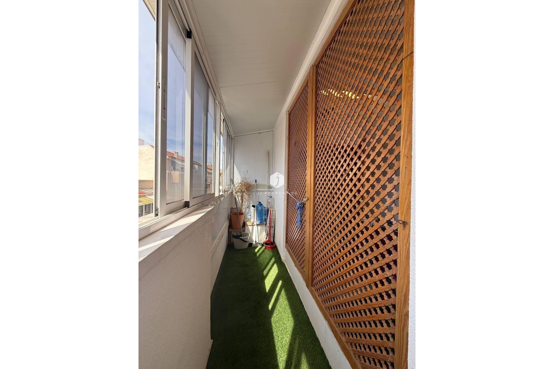 Z drugiej ręki - Daszek -
Torrevieja - Playa del Cura