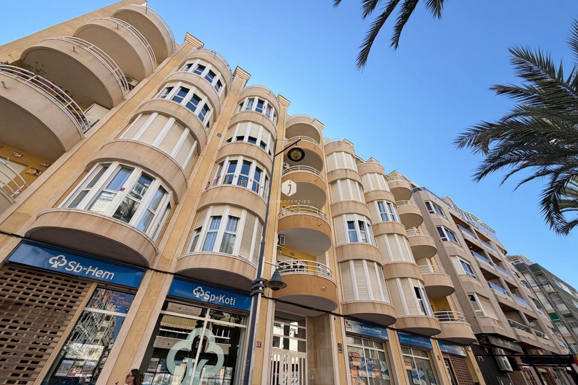 Z drugiej ręki - Daszek -
Torrevieja - Playa del Cura