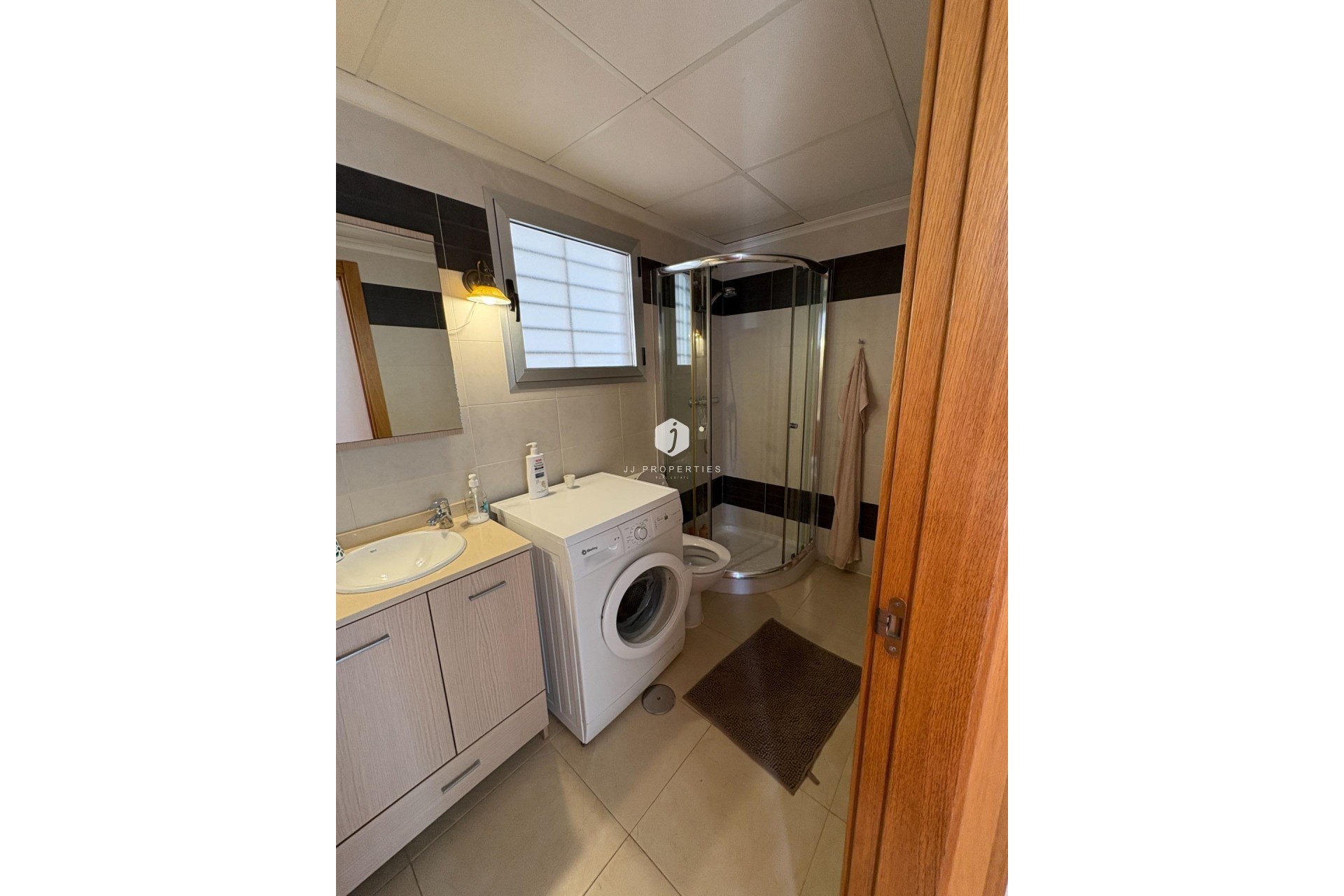 Z drugiej ręki - Daszek -
Torrevieja - Punta prima