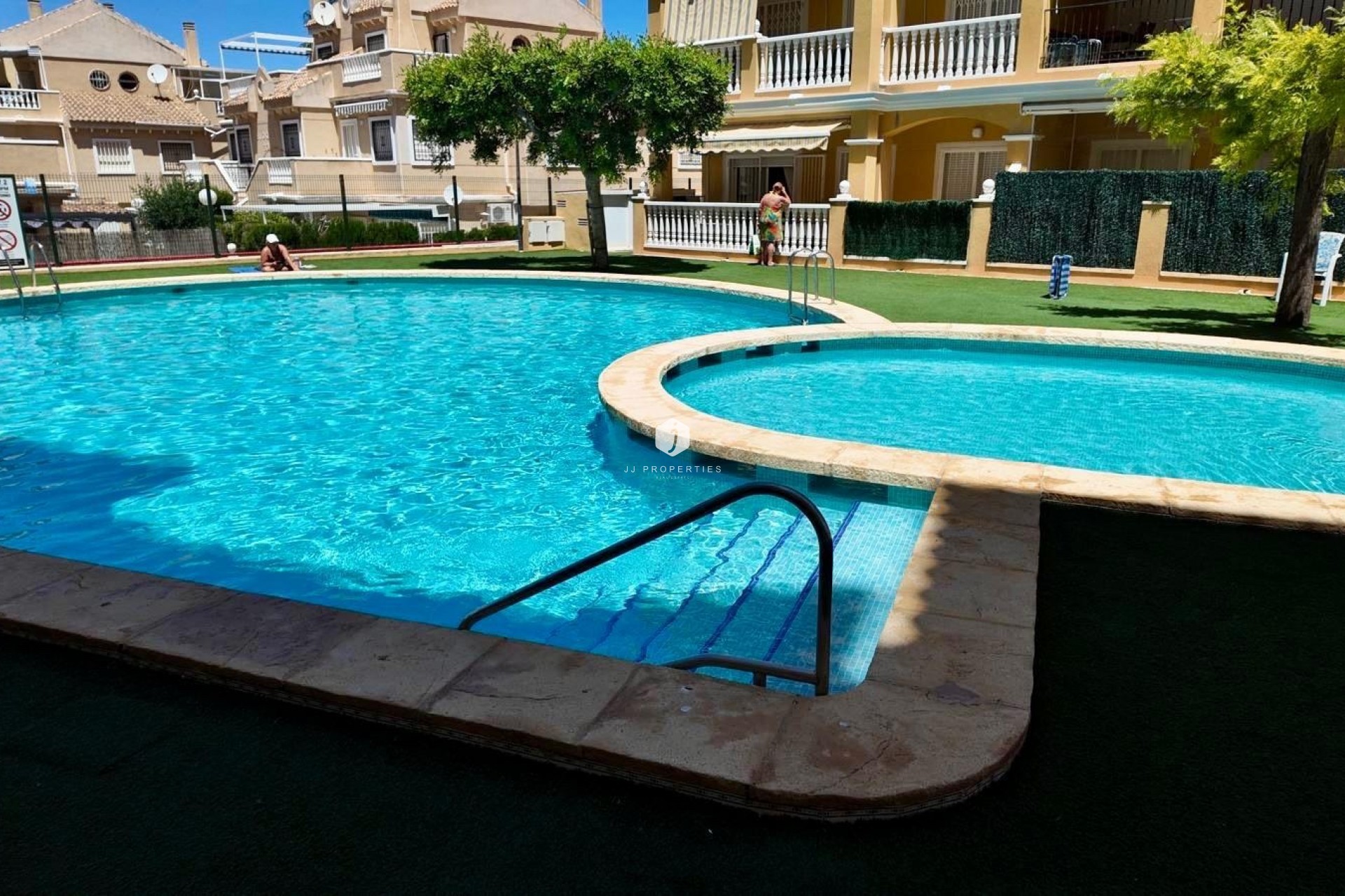 Z drugiej ręki - Daszek -
Torrevieja - Torreblanca