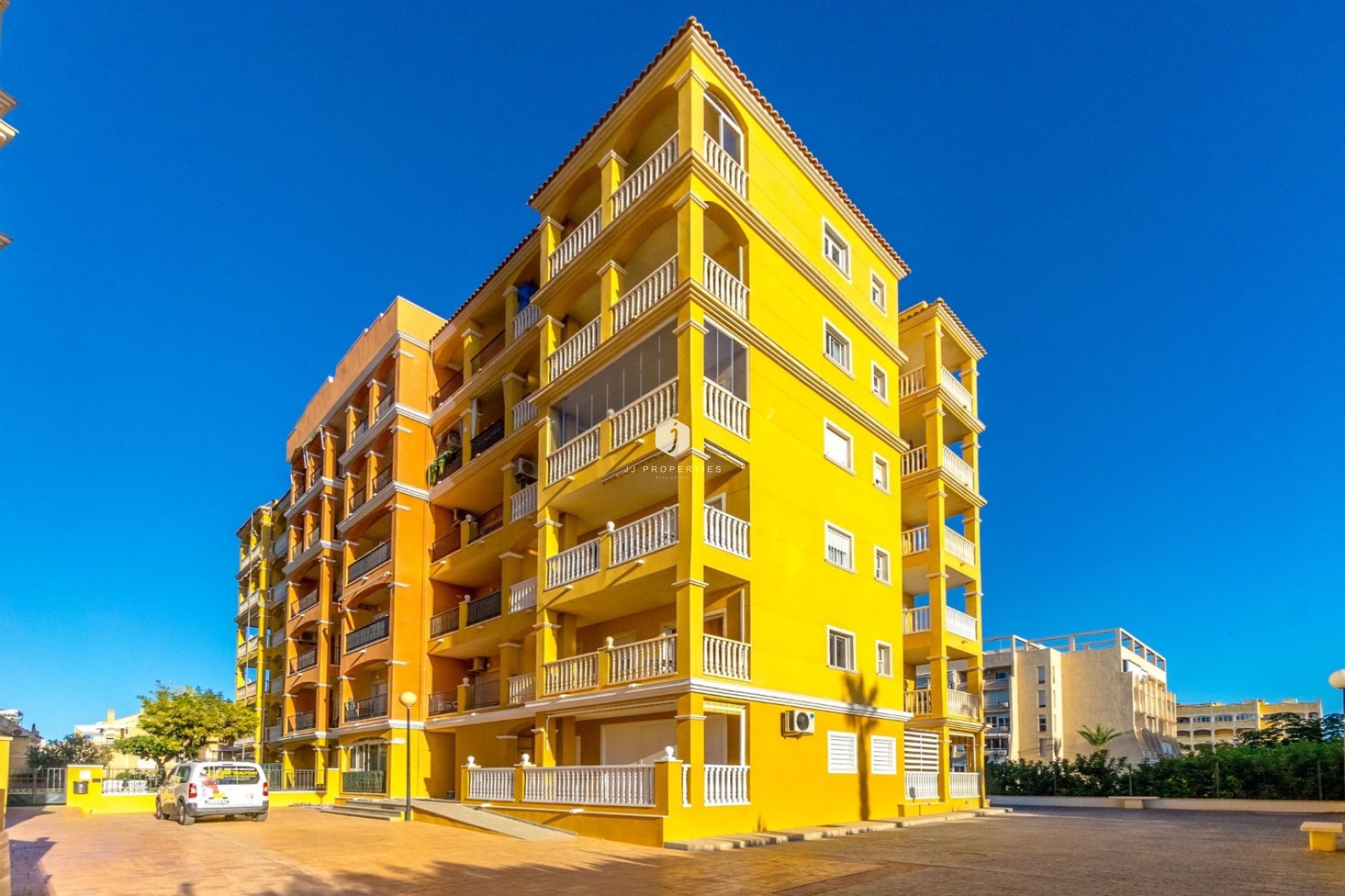 Z drugiej ręki - Daszek -
Torrevieja - Torreblanca