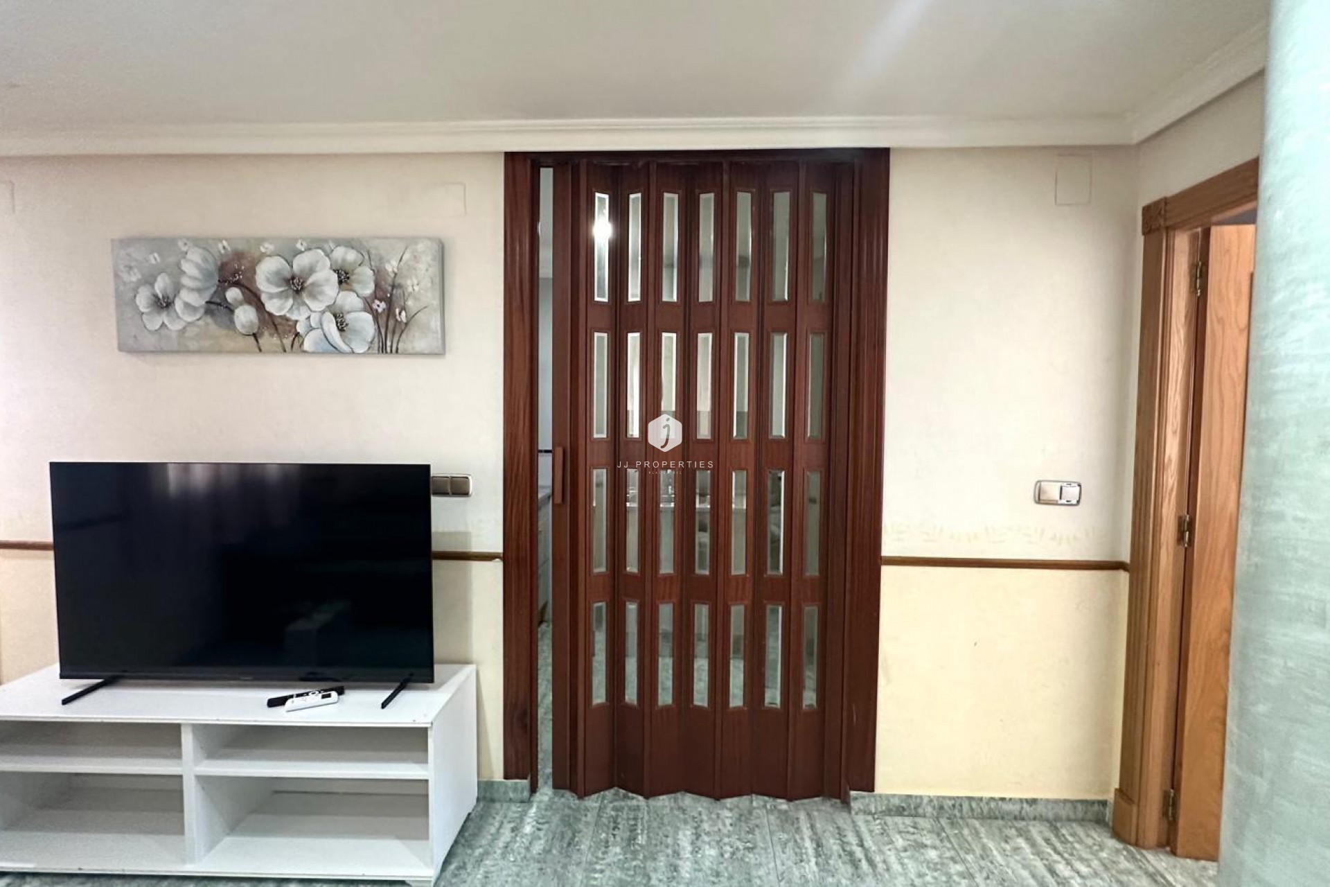 Z drugiej ręki - Daszek -
Torrevieja