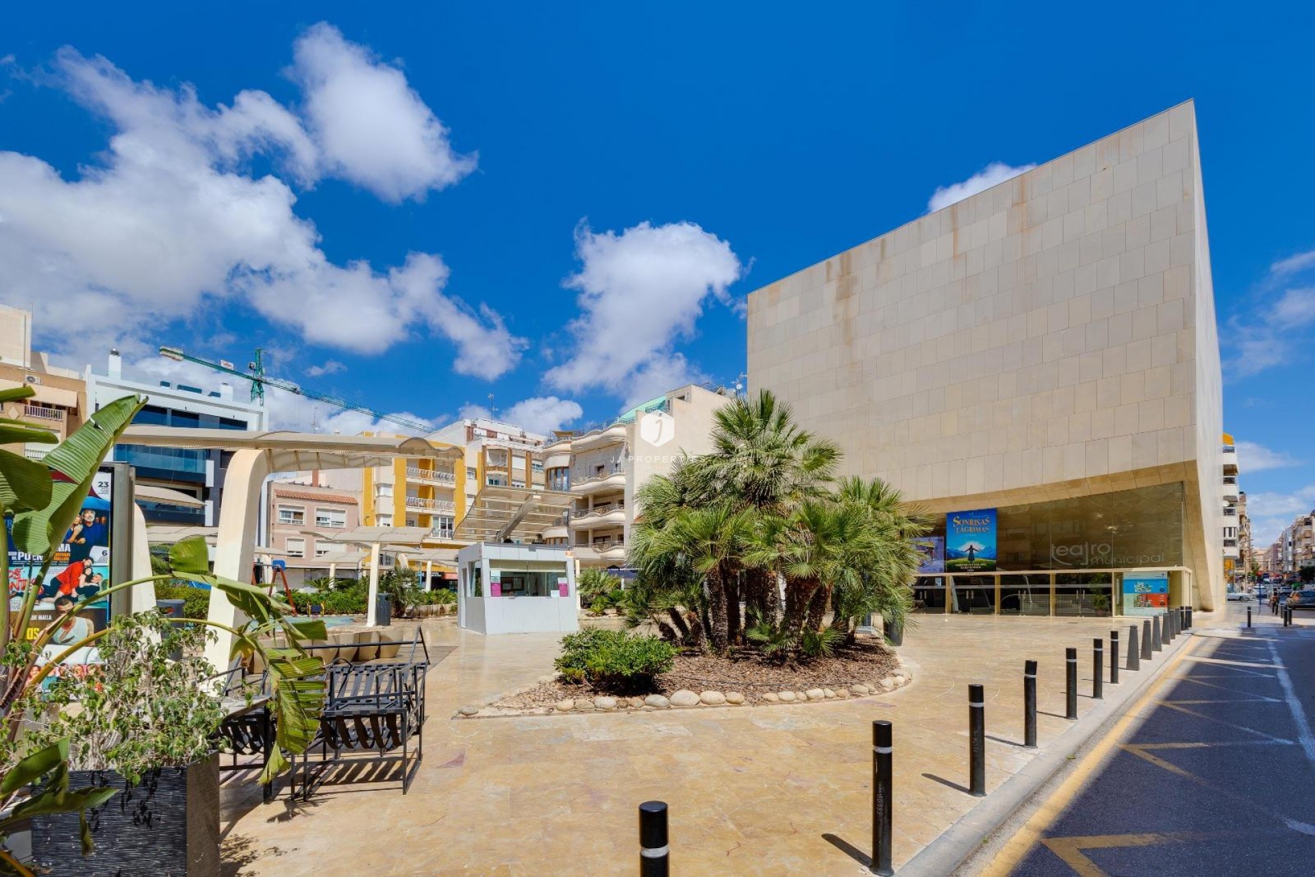 Z drugiej ręki - Daszek -
Torrevieja