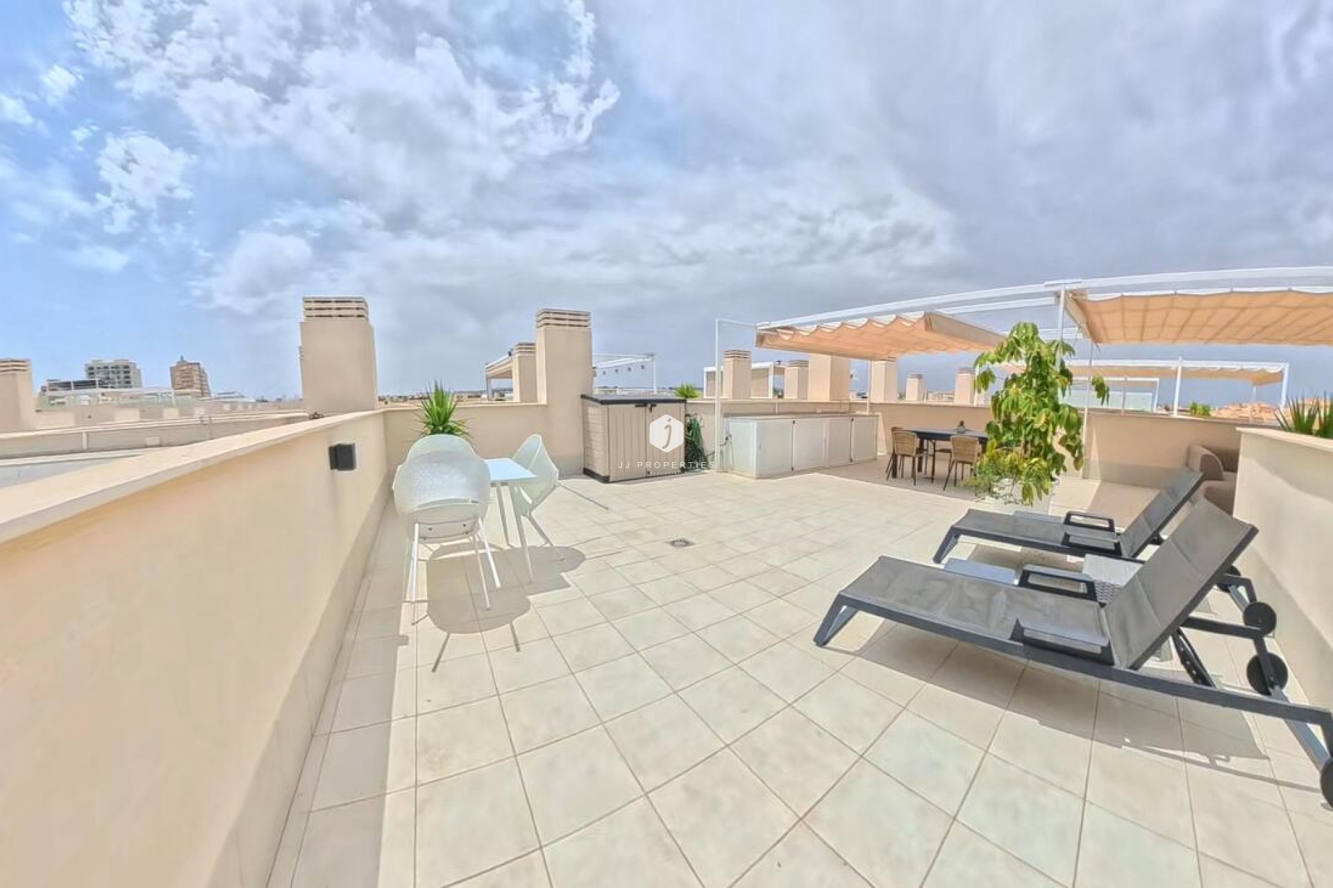 Z drugiej ręki - Daszek -
Torrevieja