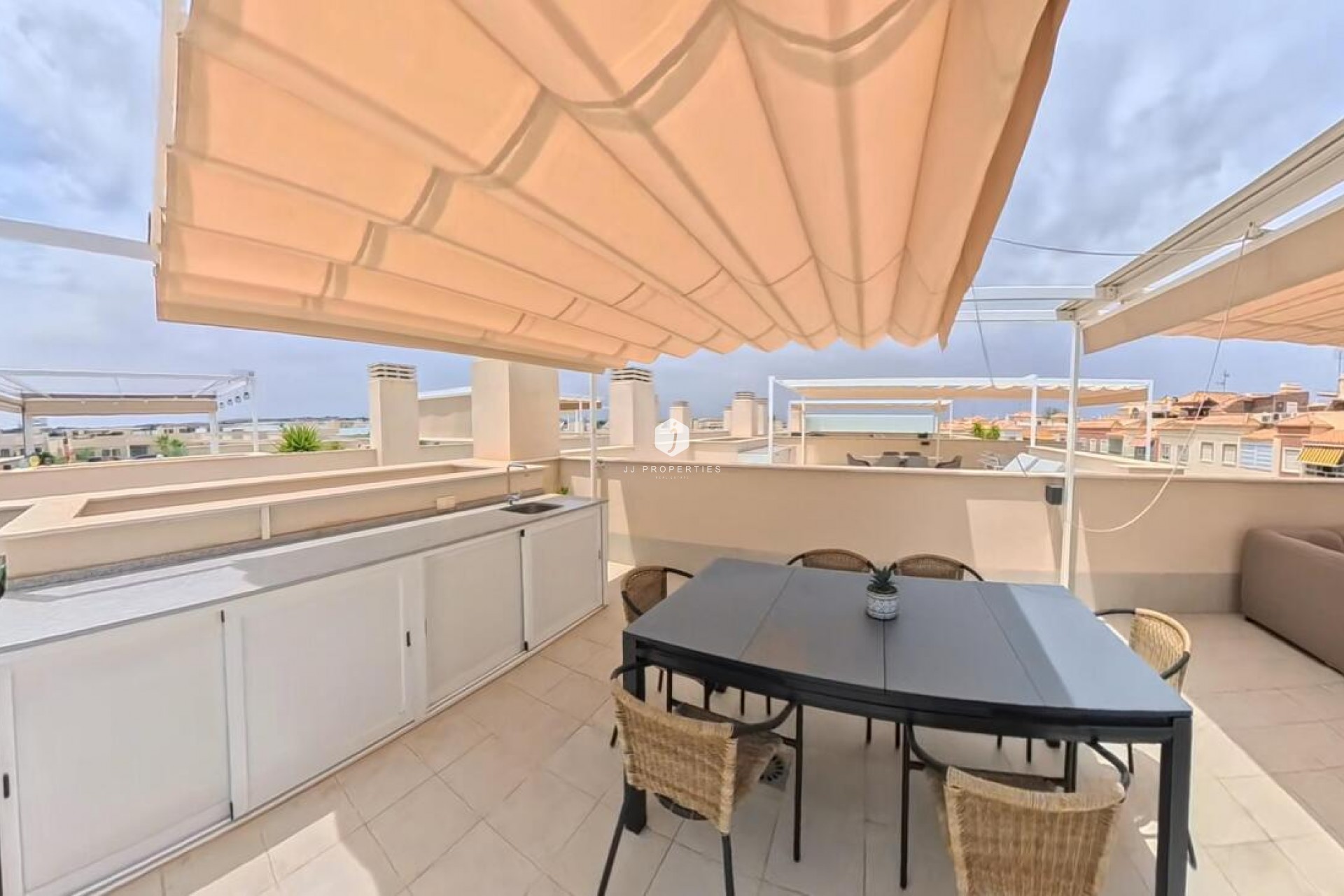 Z drugiej ręki - Daszek -
Torrevieja