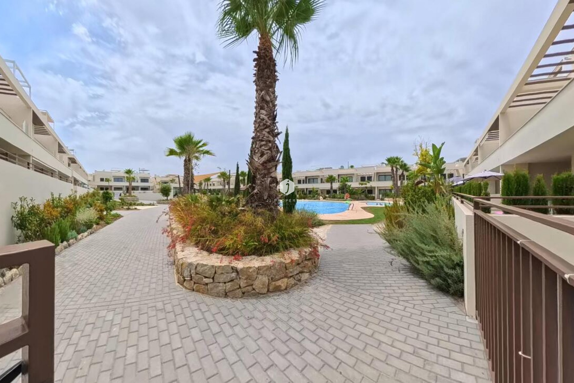 Z drugiej ręki - Daszek -
Torrevieja