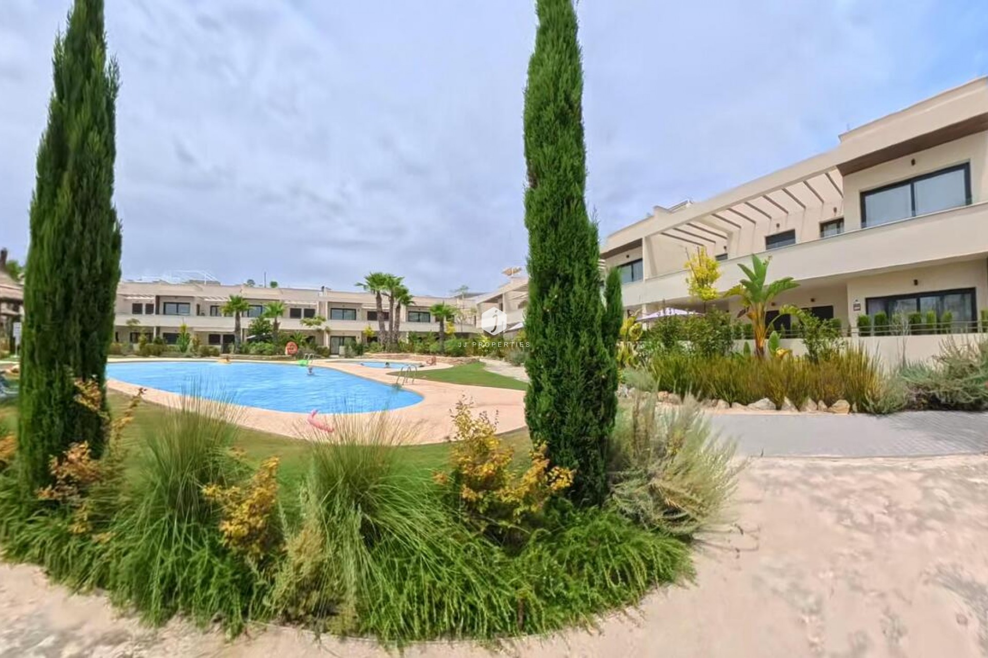 Z drugiej ręki - Daszek -
Torrevieja