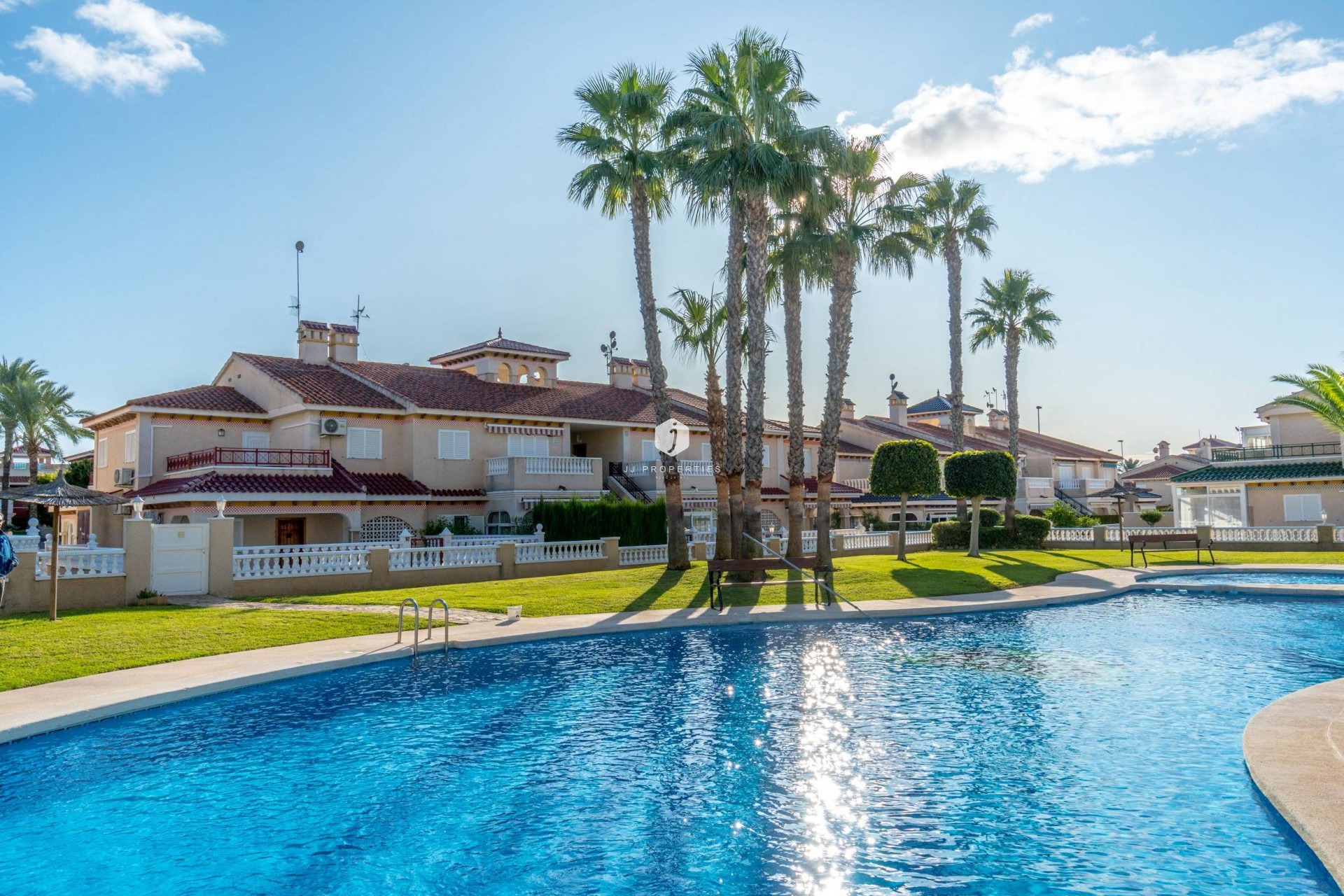 Z drugiej ręki - Dupleks -
Orihuela Costa - Playa Flamenca