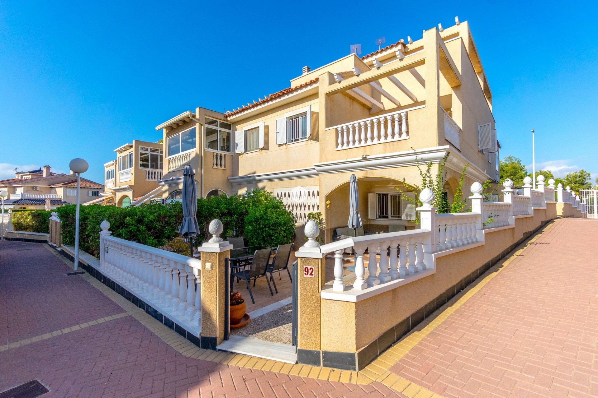 Z drugiej ręki - Dupleks -
Orihuela Costa - Playa Flamenca