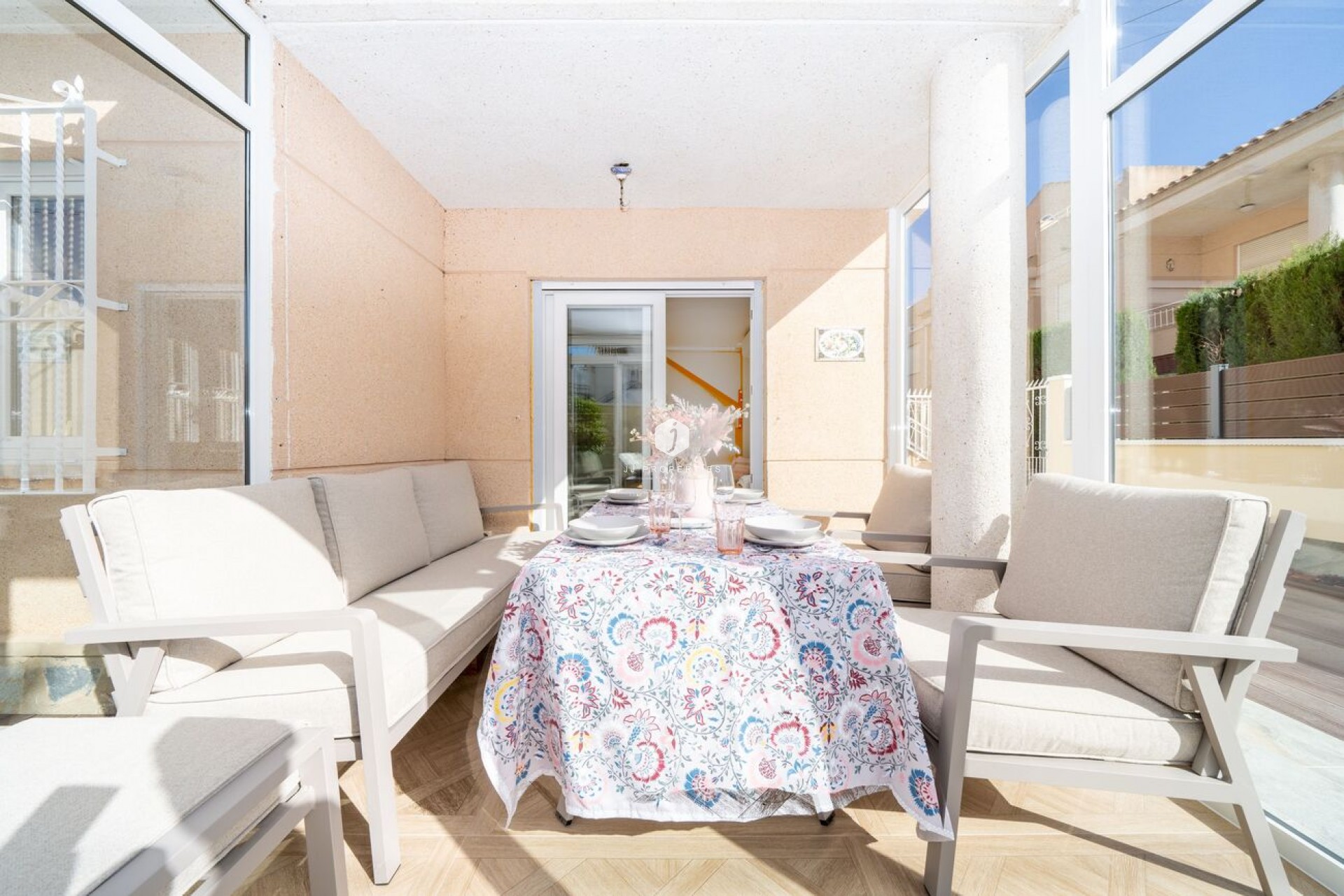 Z drugiej ręki - Dupleks -
Torrevieja - Costa Blanca