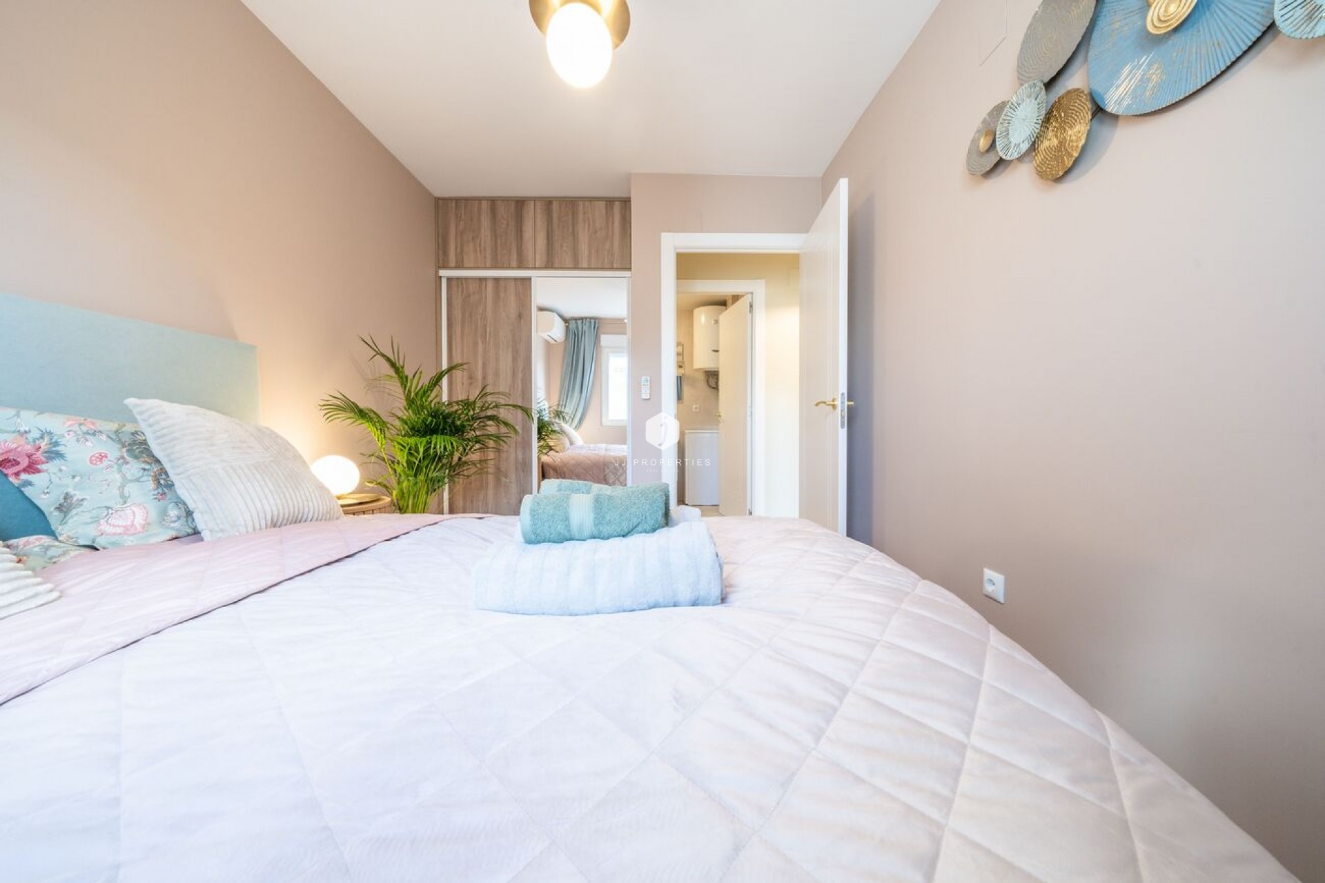 Z drugiej ręki - Dupleks -
Torrevieja - Costa Blanca