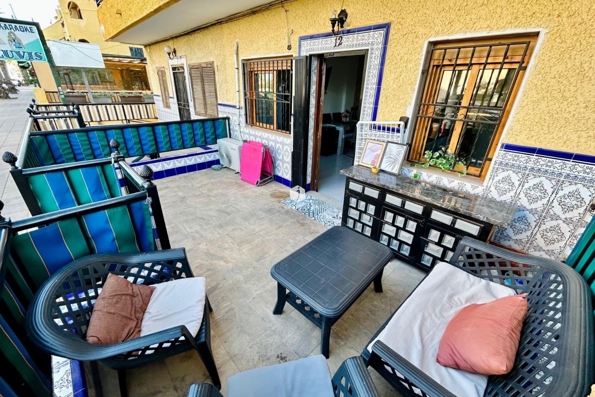 Z drugiej ręki - Dupleks -
Torrevieja - Costa Blanca