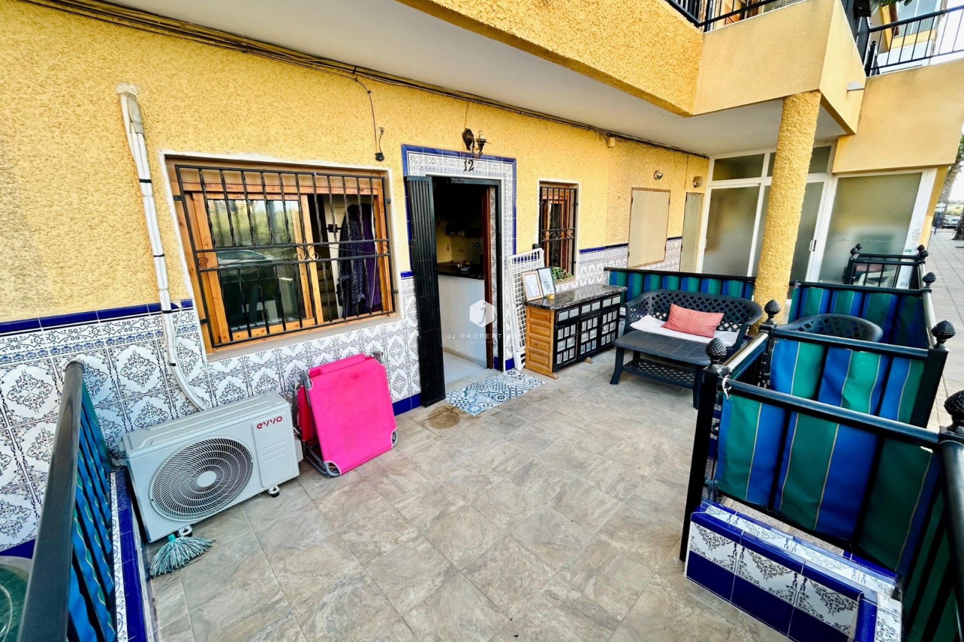 Z drugiej ręki - Dupleks -
Torrevieja - Costa Blanca