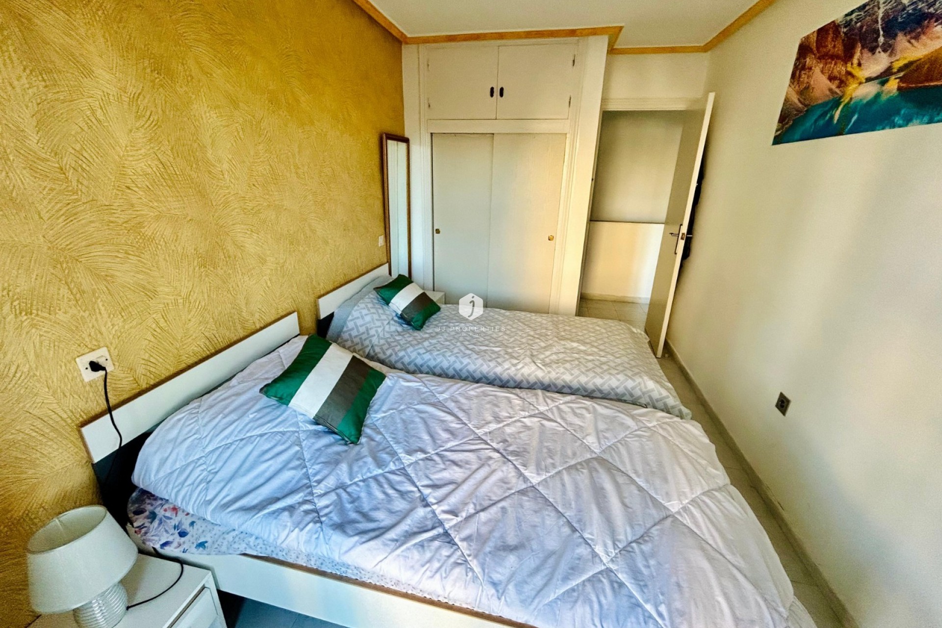 Z drugiej ręki - Dupleks -
Torrevieja - Costa Blanca