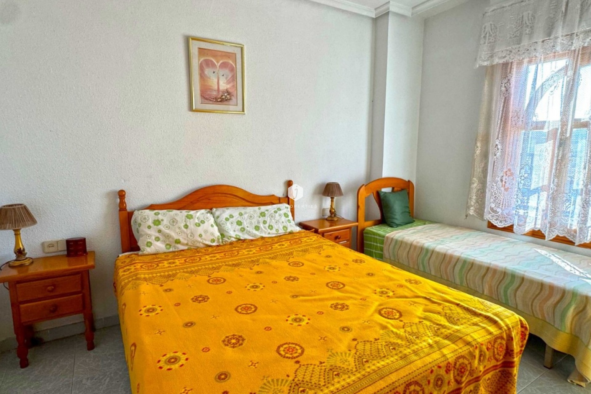 Z drugiej ręki - Dupleks -
Torrevieja - Costa Blanca