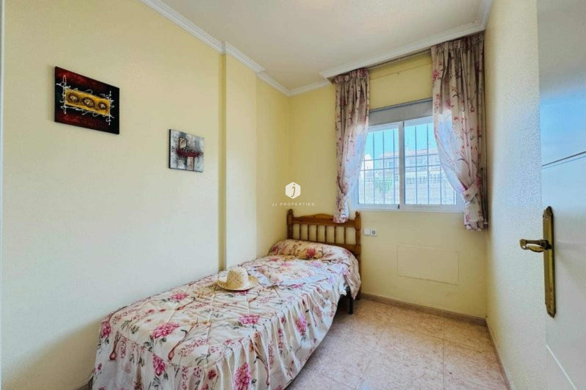 Z drugiej ręki - Dupleks -
Torrevieja - Costa Blanca