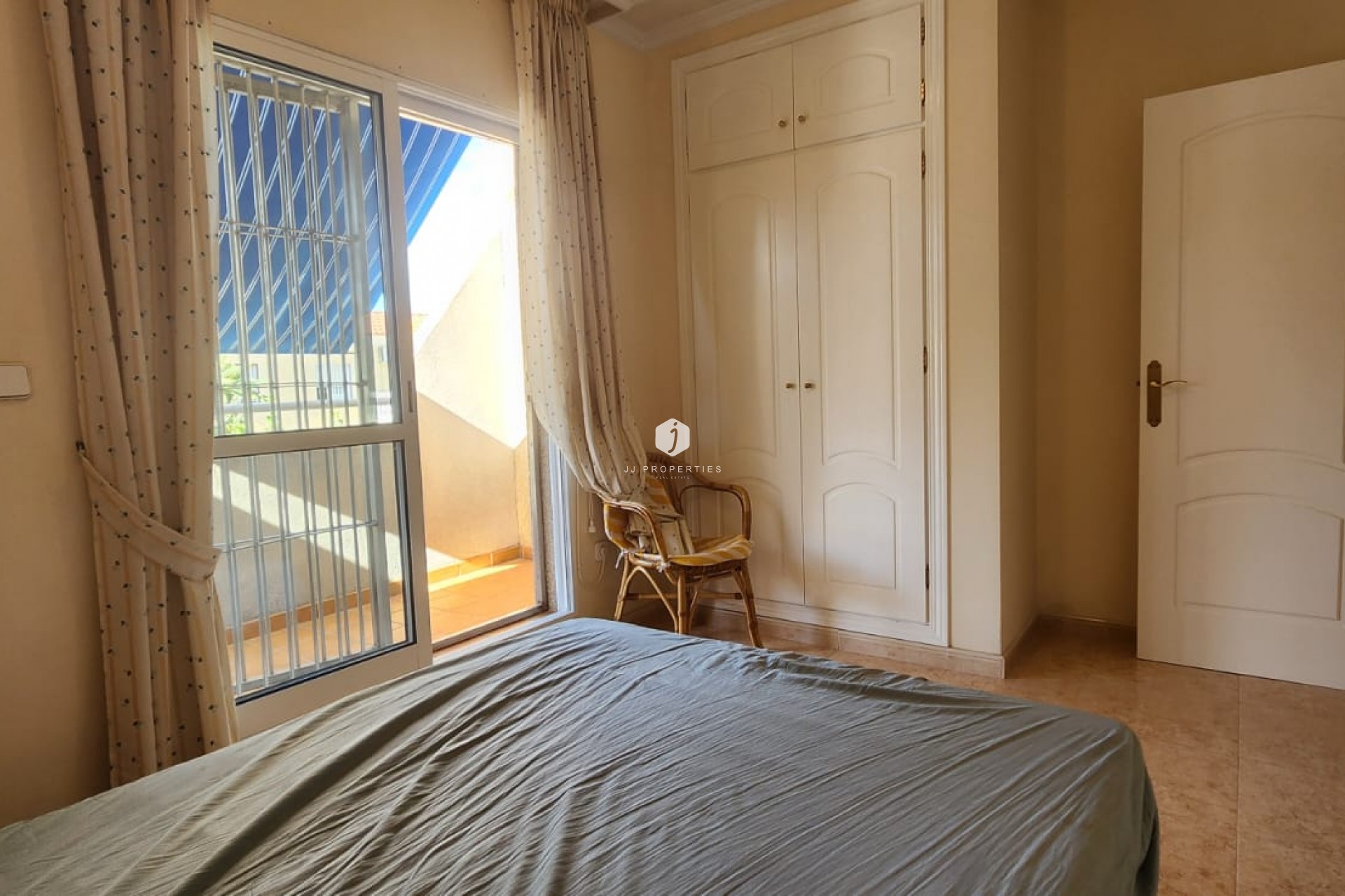 Z drugiej ręki - Dupleks -
Torrevieja - Costa Blanca