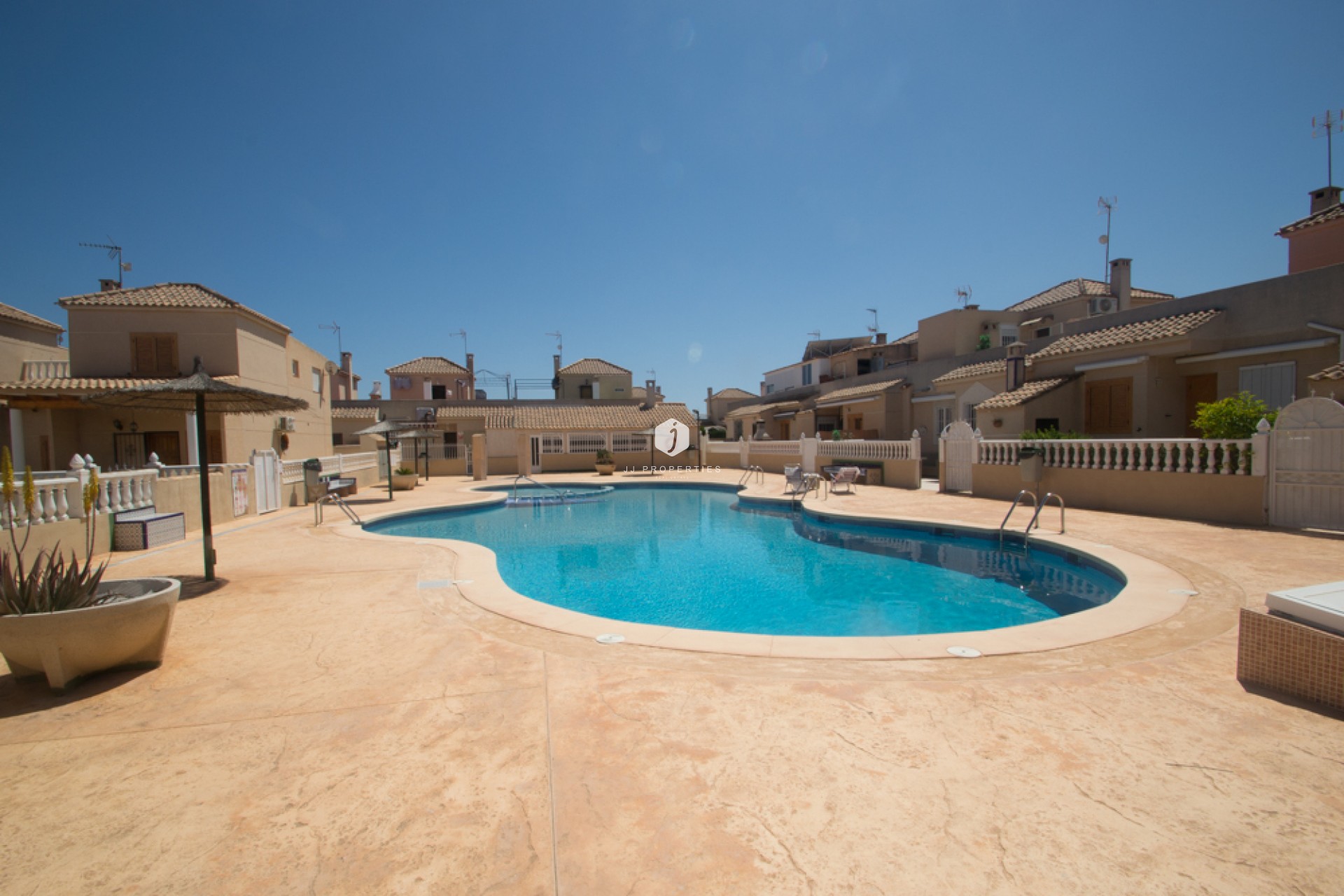 Z drugiej ręki - Dupleks -
Torrevieja - Costa Blanca