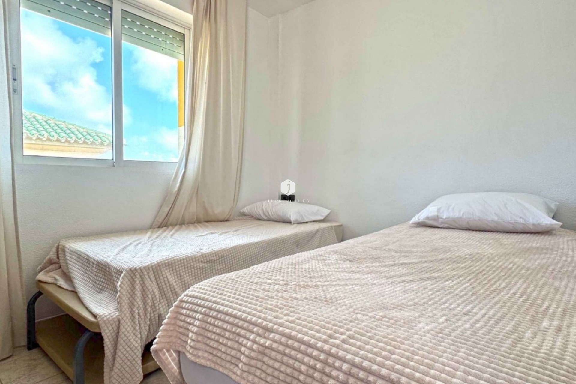 Z drugiej ręki - Dupleks -
Torrevieja - Costa Blanca