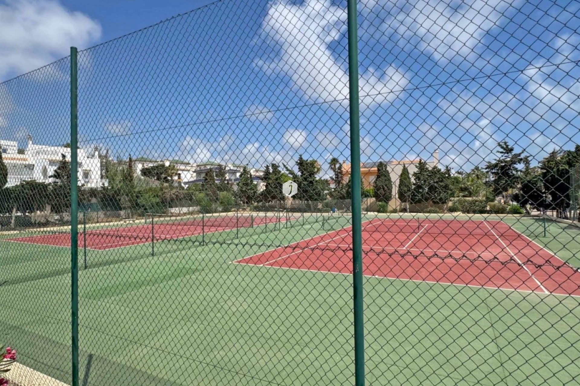 Z drugiej ręki - Dupleks -
Torrevieja - Costa Blanca