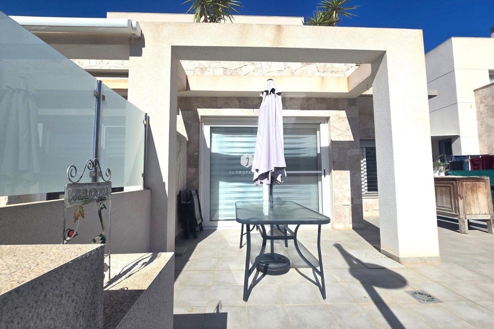 Z drugiej ręki - Dupleks -
Torrevieja - Sector 25