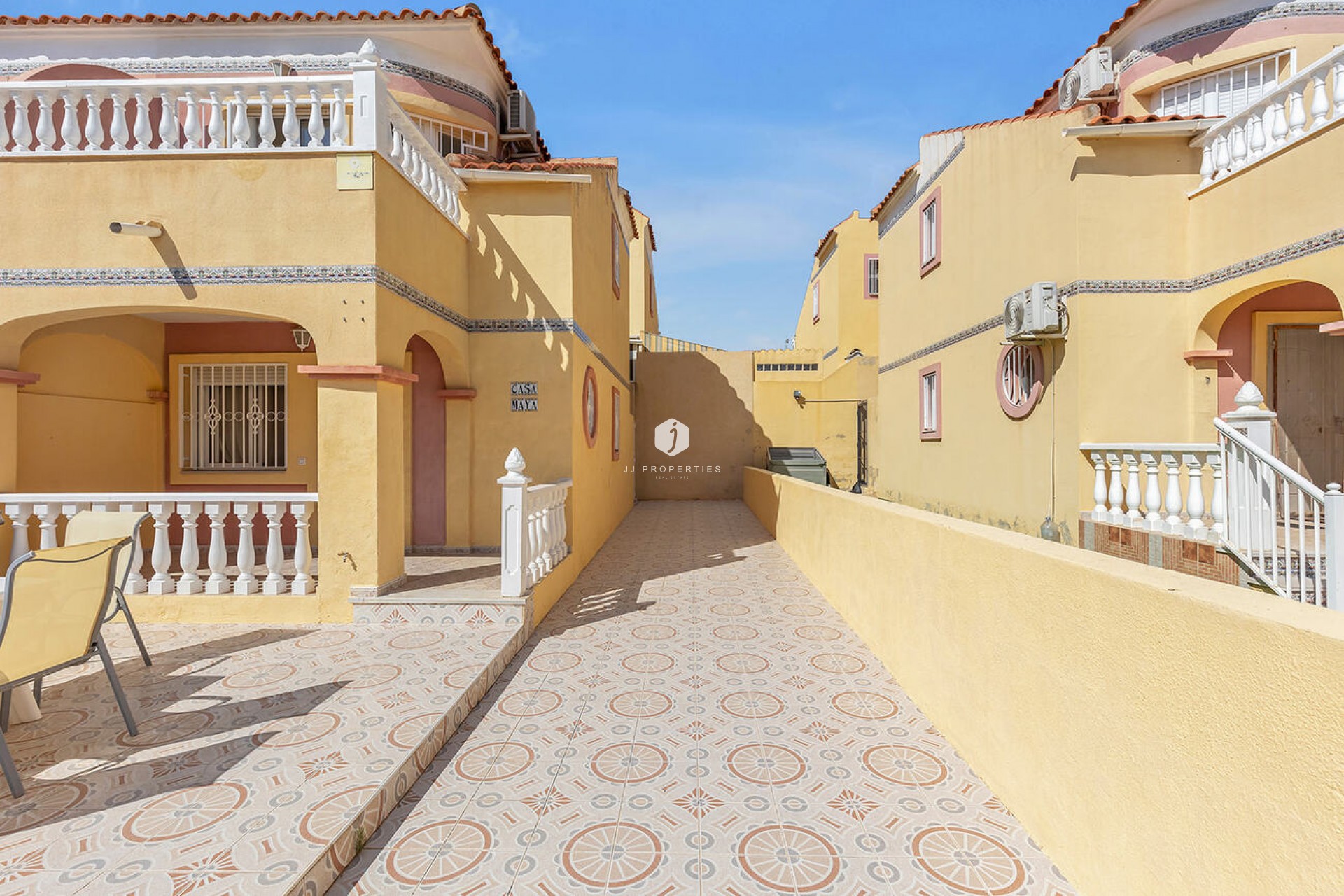 Z drugiej ręki - Kamienica -
Orihuela Costa - Costa Blanca