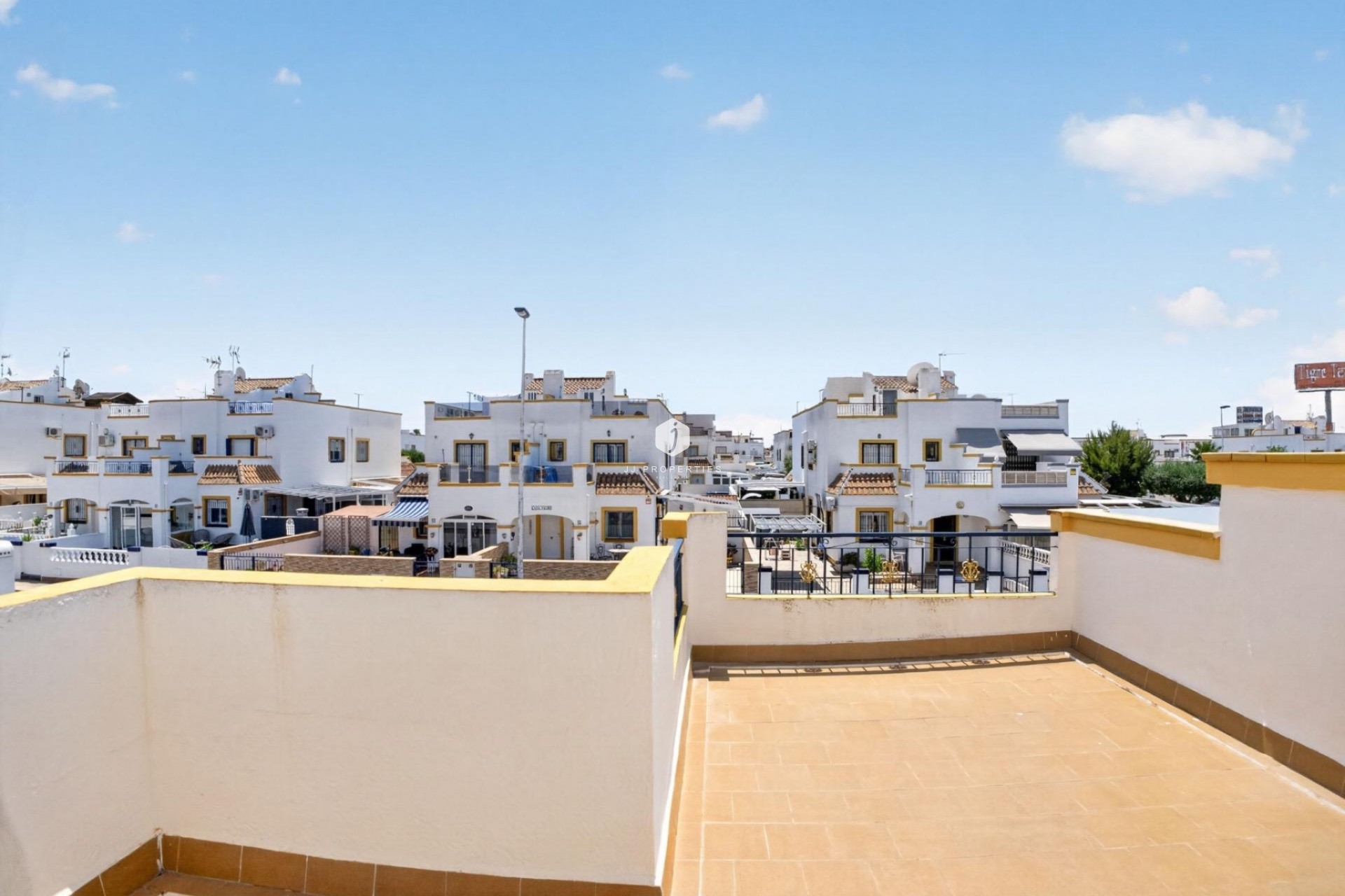 Z drugiej ręki - Kamienica -
Torrevieja - Carrefour