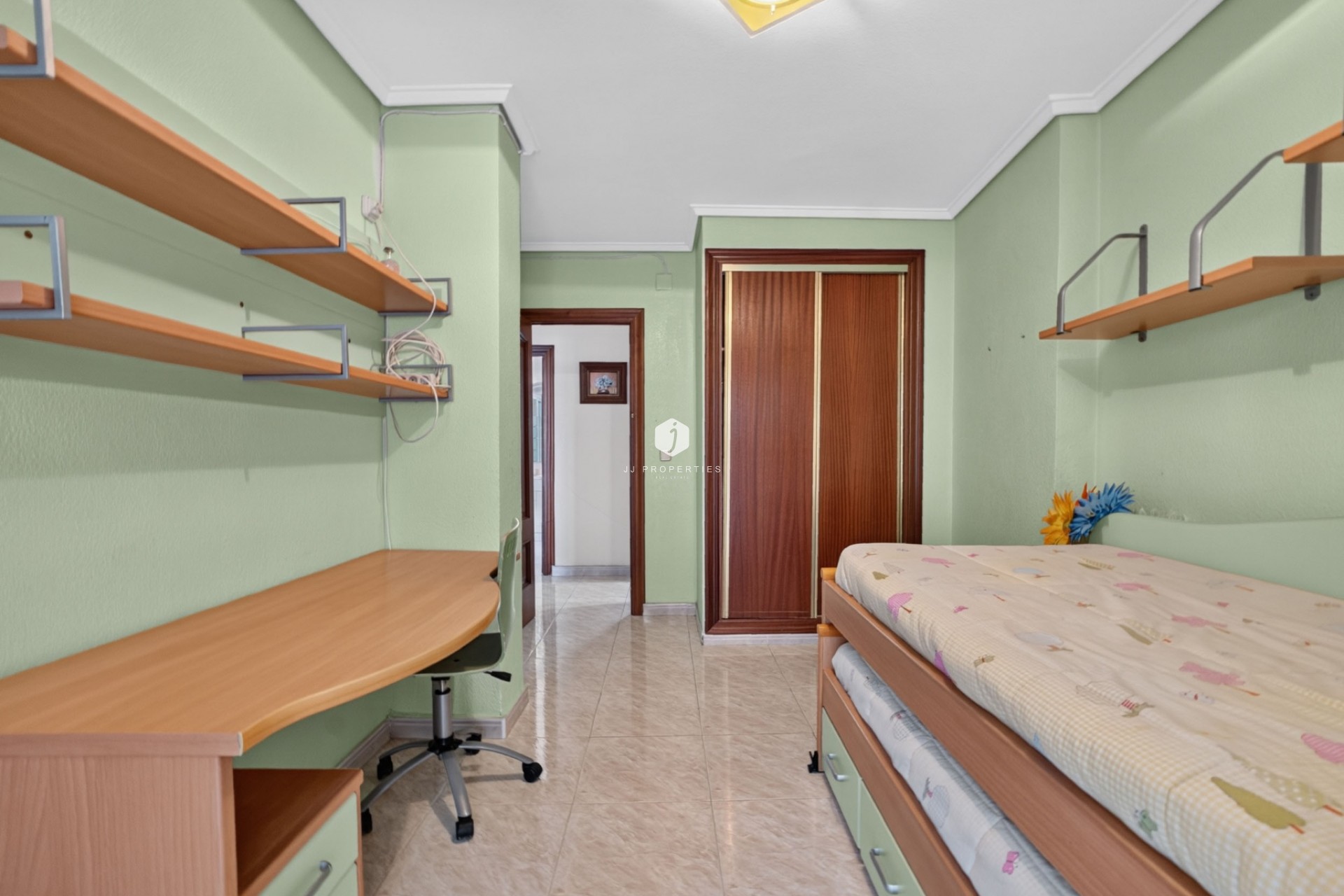 Z drugiej ręki - Mieszkanie w bloku -
Centro Torrevieja