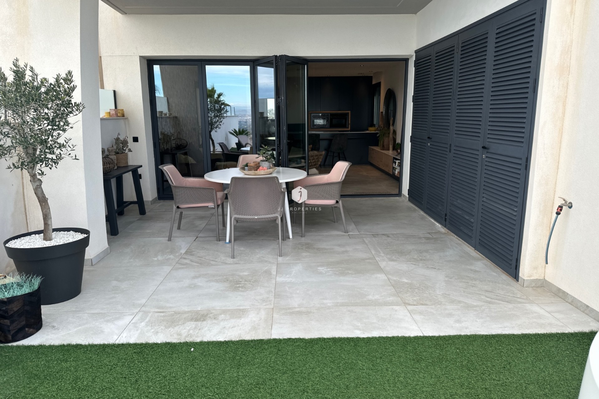 Z drugiej ręki - Mieszkanie w bloku -
Ciudad Quesada - Costa Blanca