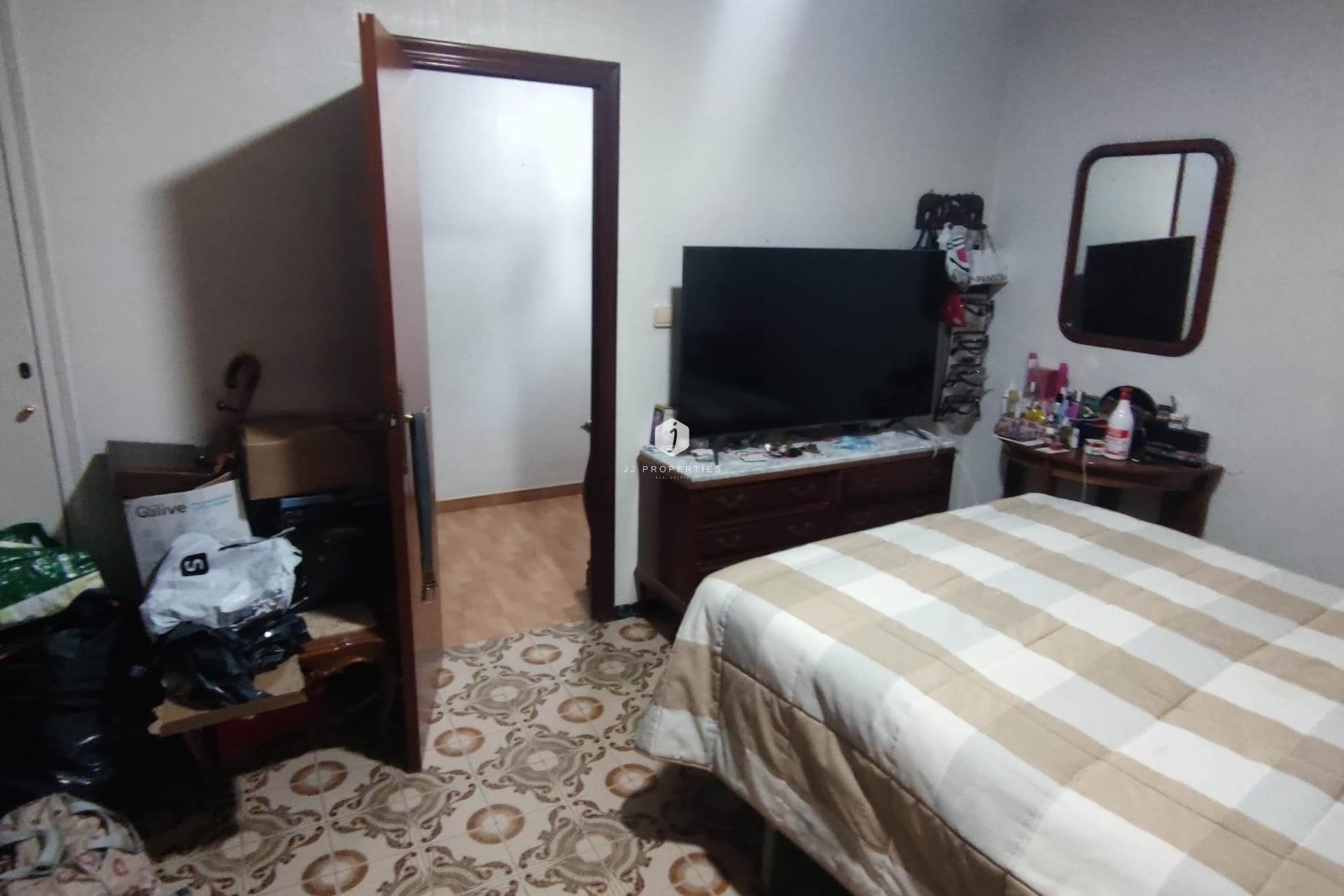 Z drugiej ręki - Mieszkanie w bloku -
Cox - Comunidad Valenciana