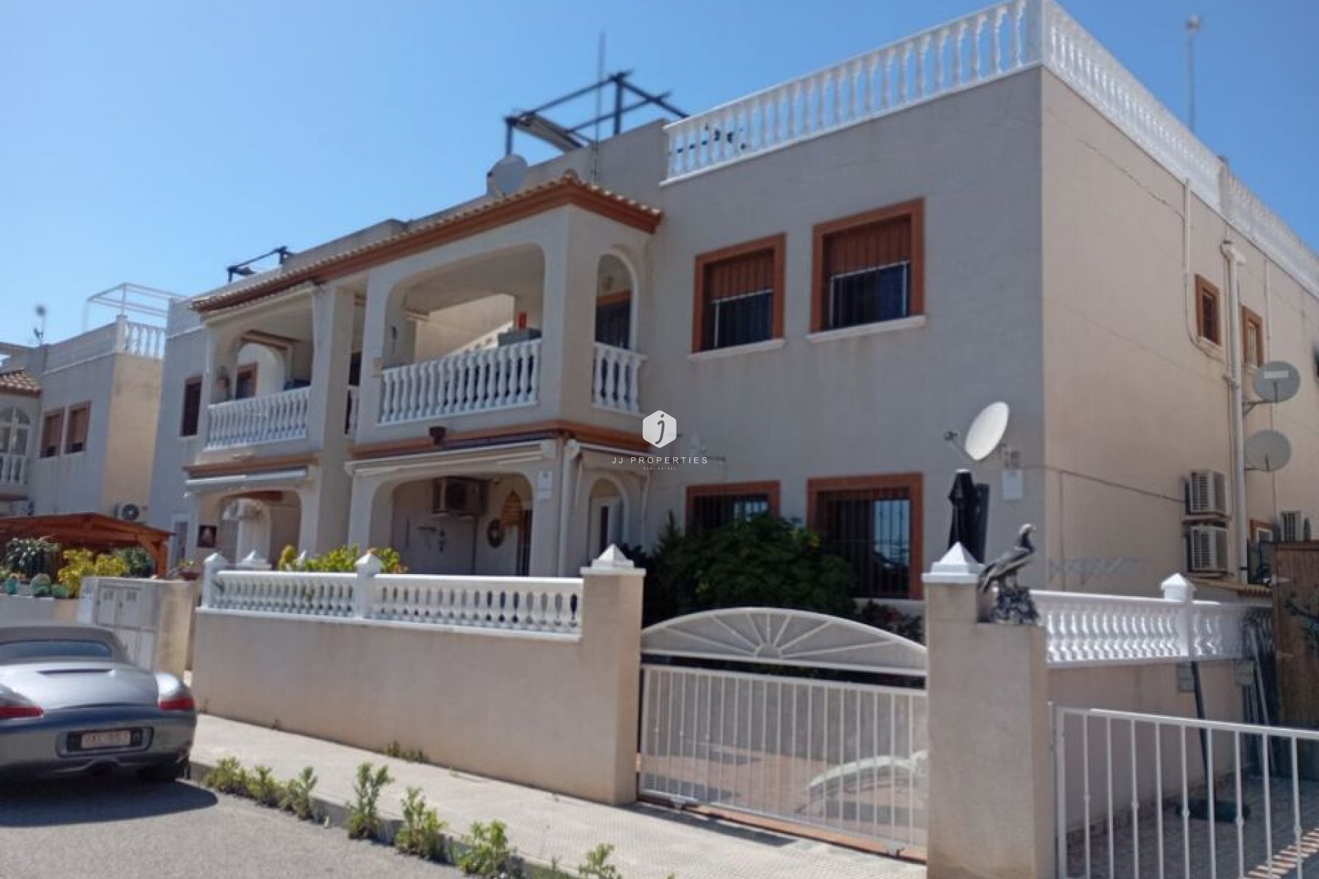 Z drugiej ręki - Mieszkanie w bloku -
Daya Vieja - Costa Blanca