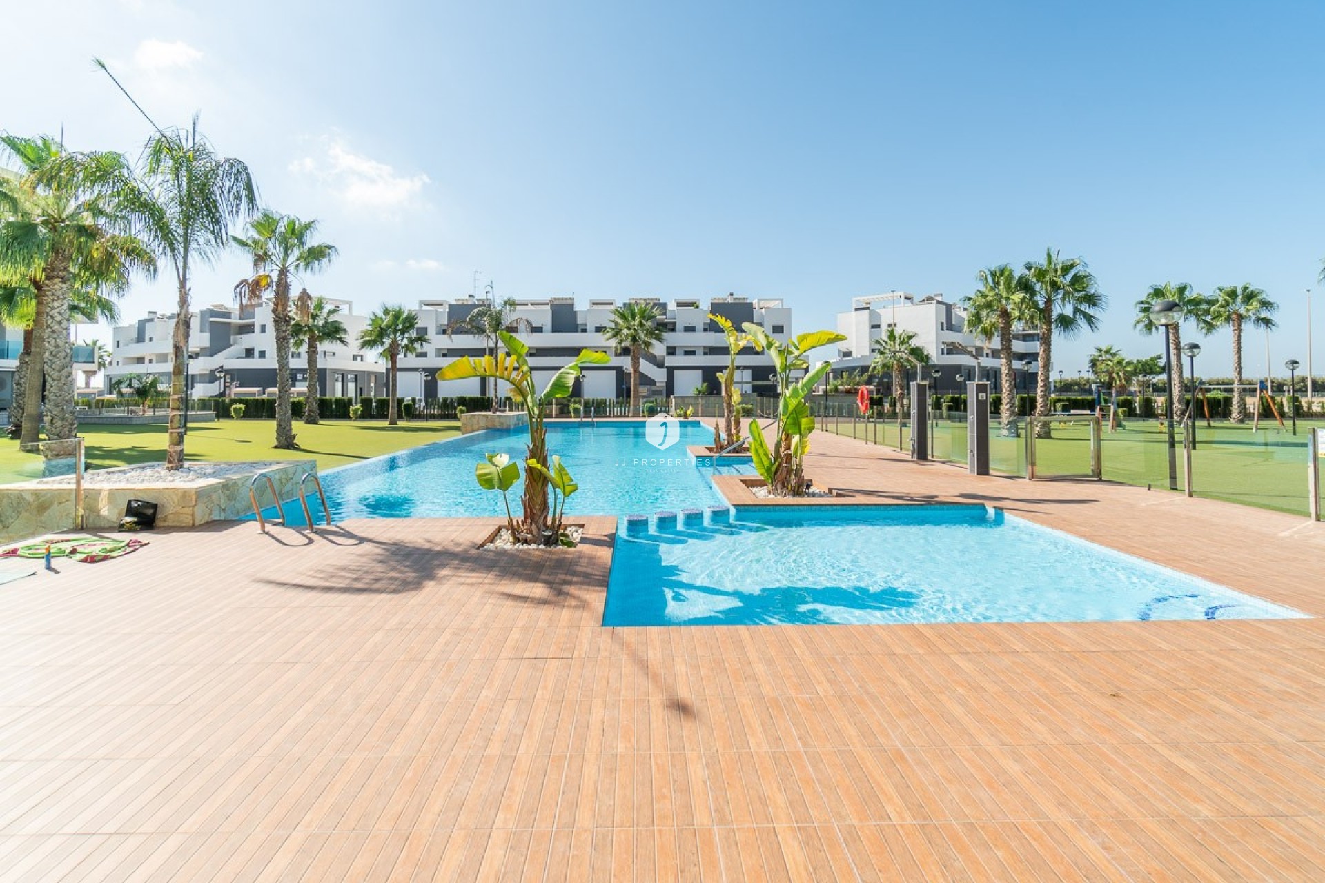 Z drugiej ręki - Mieszkanie w bloku -
El Raso - Costa Blanca