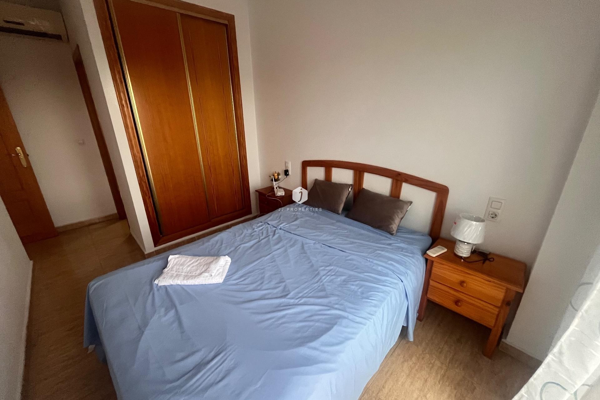 Z drugiej ręki - Mieszkanie w bloku -
Formentera del Segura