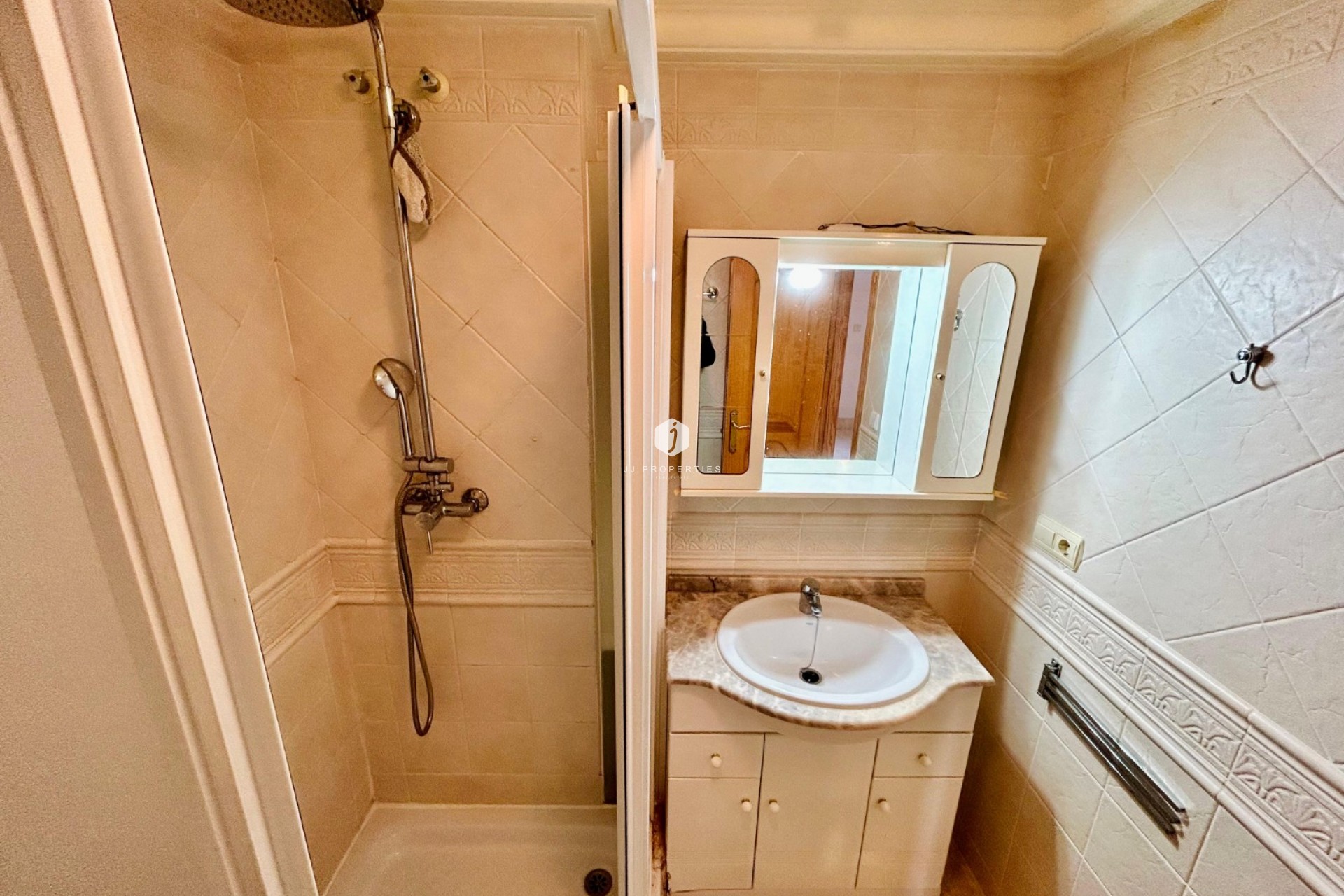 Z drugiej ręki - Mieszkanie w bloku -
Guardamar del Segura - Costa Blanca