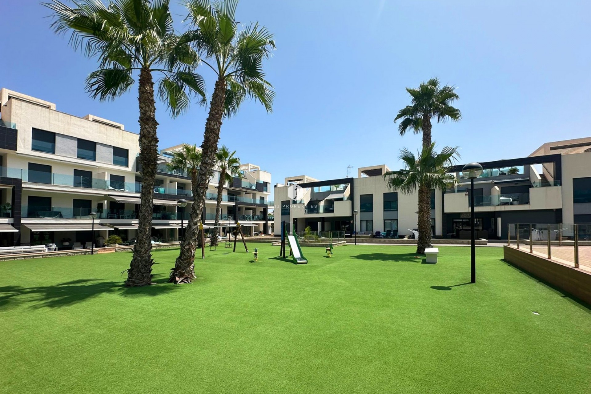 Z drugiej ręki - Mieszkanie w bloku -
Guardamar del Segura - Costa Blanca