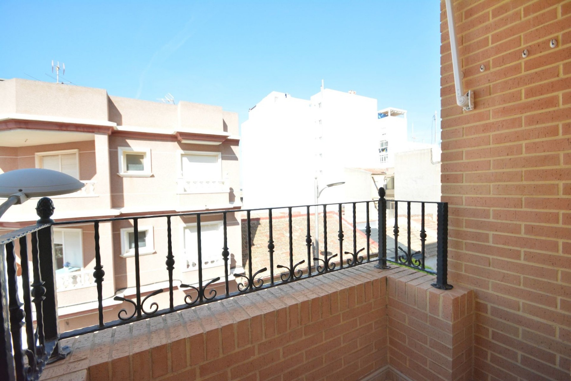 Z drugiej ręki - Mieszkanie w bloku -
Guardamar del Segura - Costa Blanca