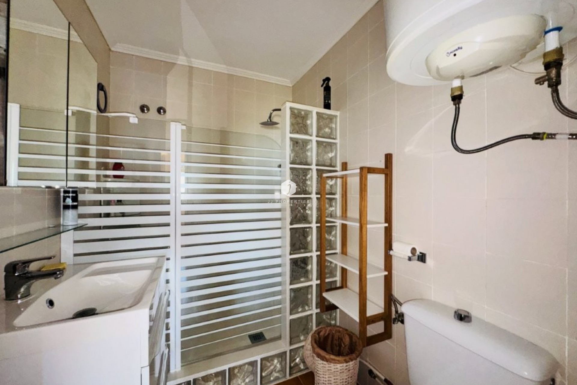 Z drugiej ręki - Mieszkanie w bloku -
La Mata - Costa Blanca