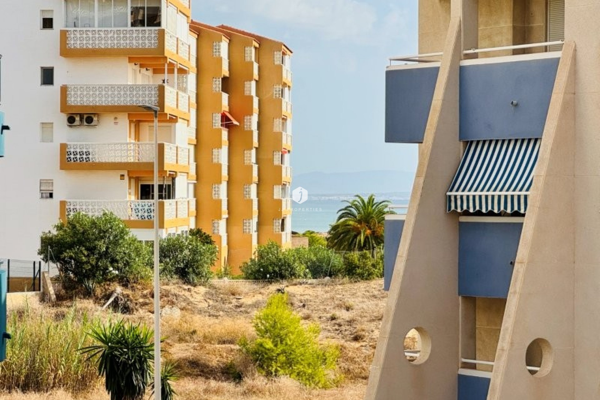 Z drugiej ręki - Mieszkanie w bloku -
La Mata - Costa Blanca