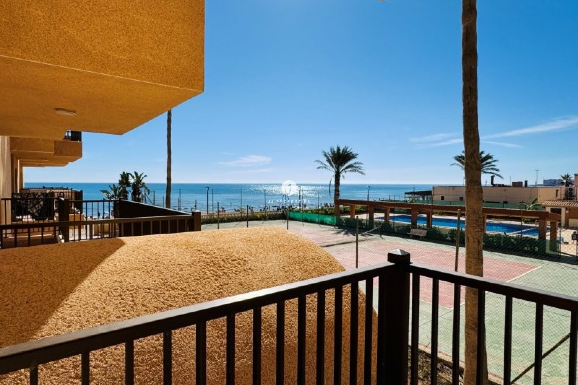 Z drugiej ręki - Mieszkanie w bloku -
La Mata - Costa Blanca
