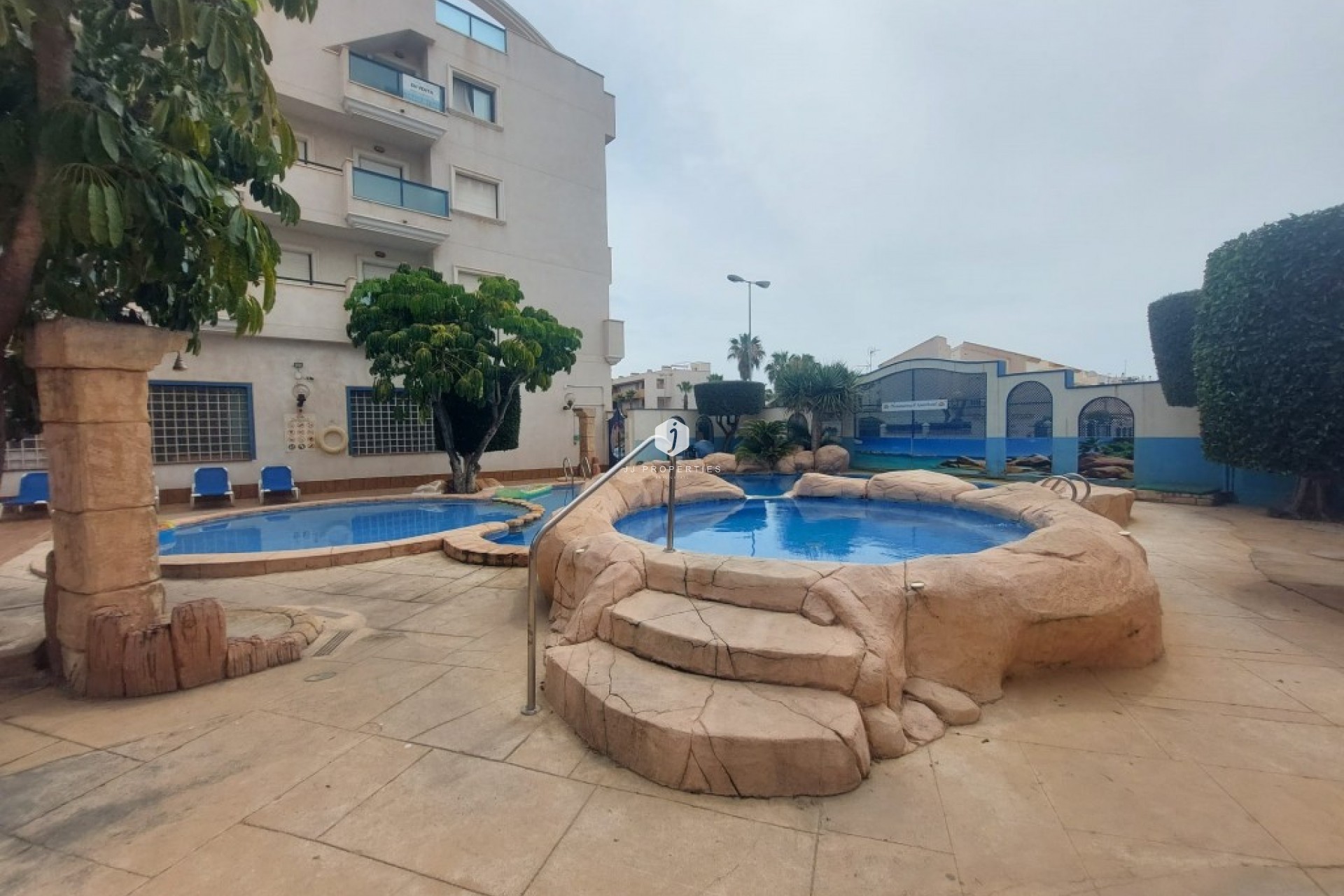 Z drugiej ręki - Mieszkanie w bloku -
La Zenia - Costa Blanca