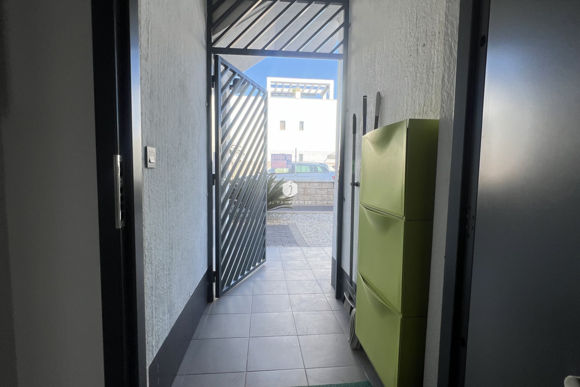 Z drugiej ręki - Mieszkanie w bloku -
La Zenia - Costa Blanca