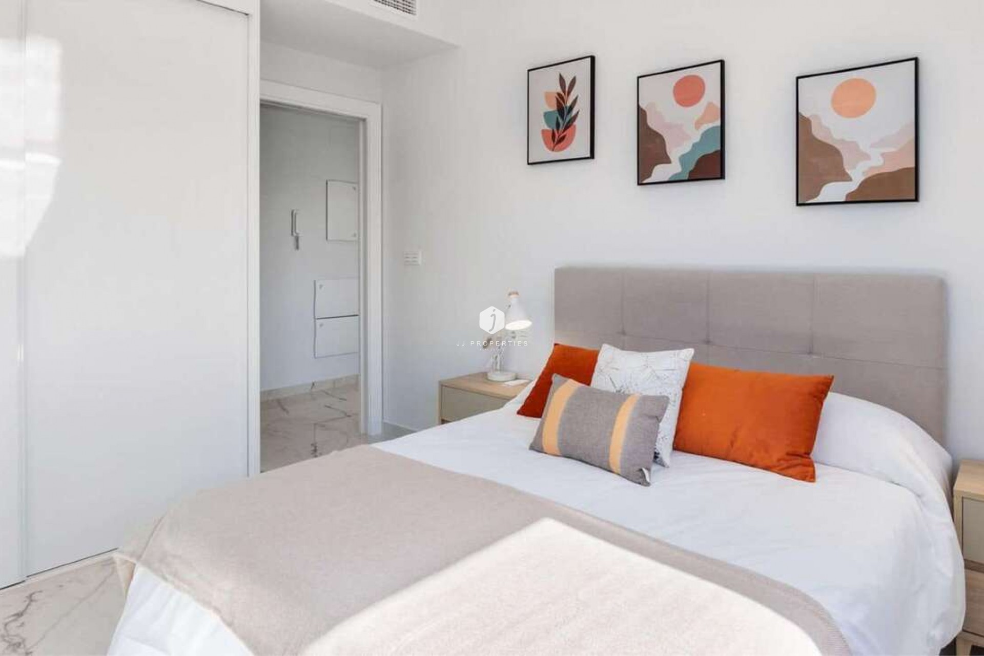 Z drugiej ręki - Mieszkanie w bloku -
Los Altos - Costa Blanca