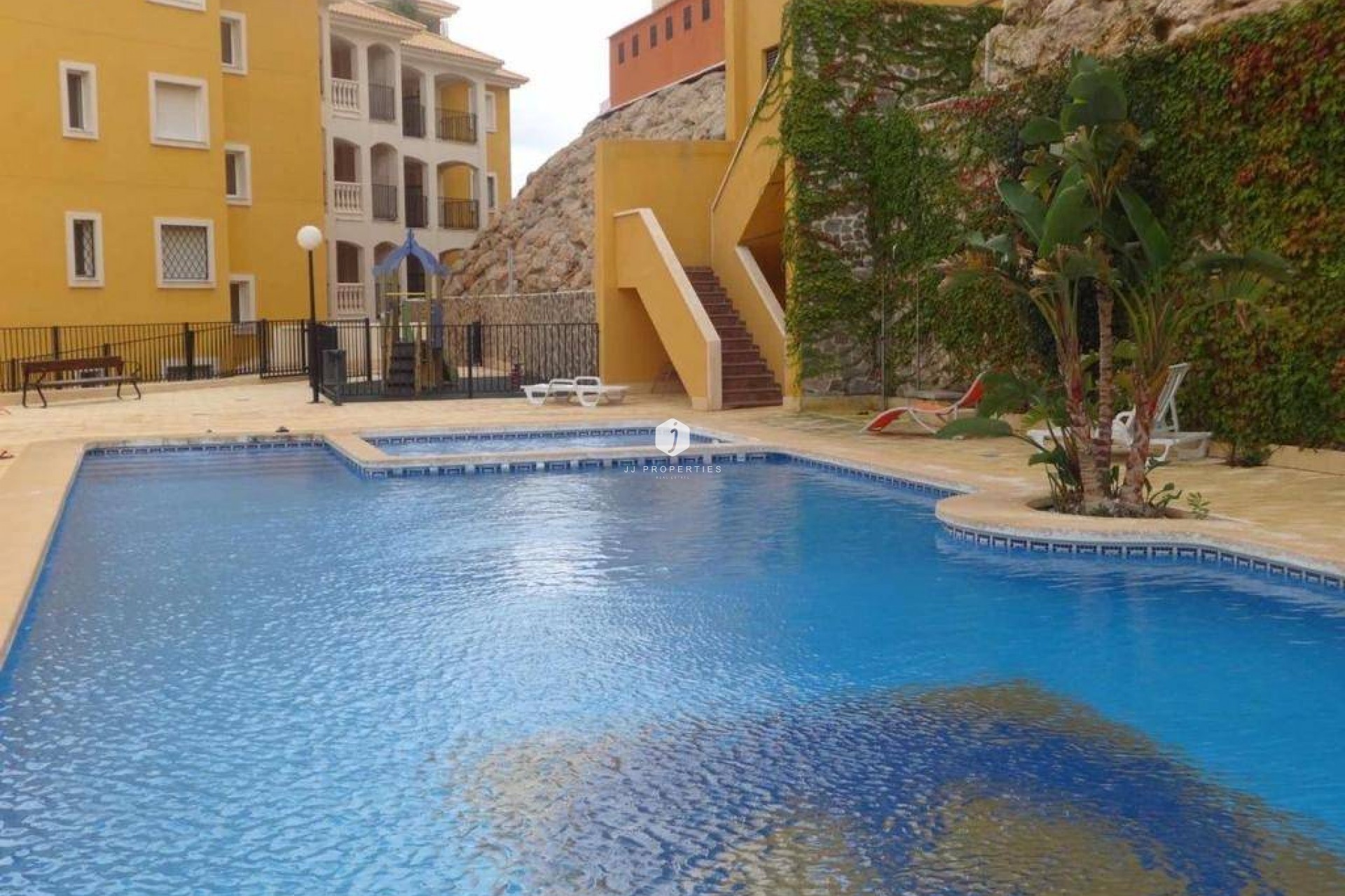 Z drugiej ręki - Mieszkanie w bloku -
Orihuela Costa - Altos De Campoamor