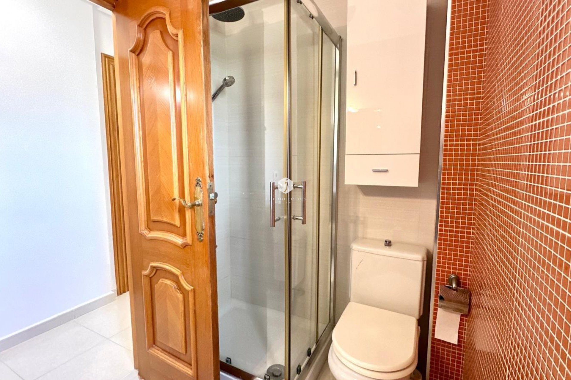 Z drugiej ręki - Mieszkanie w bloku -
Orihuela Costa - Campoamor