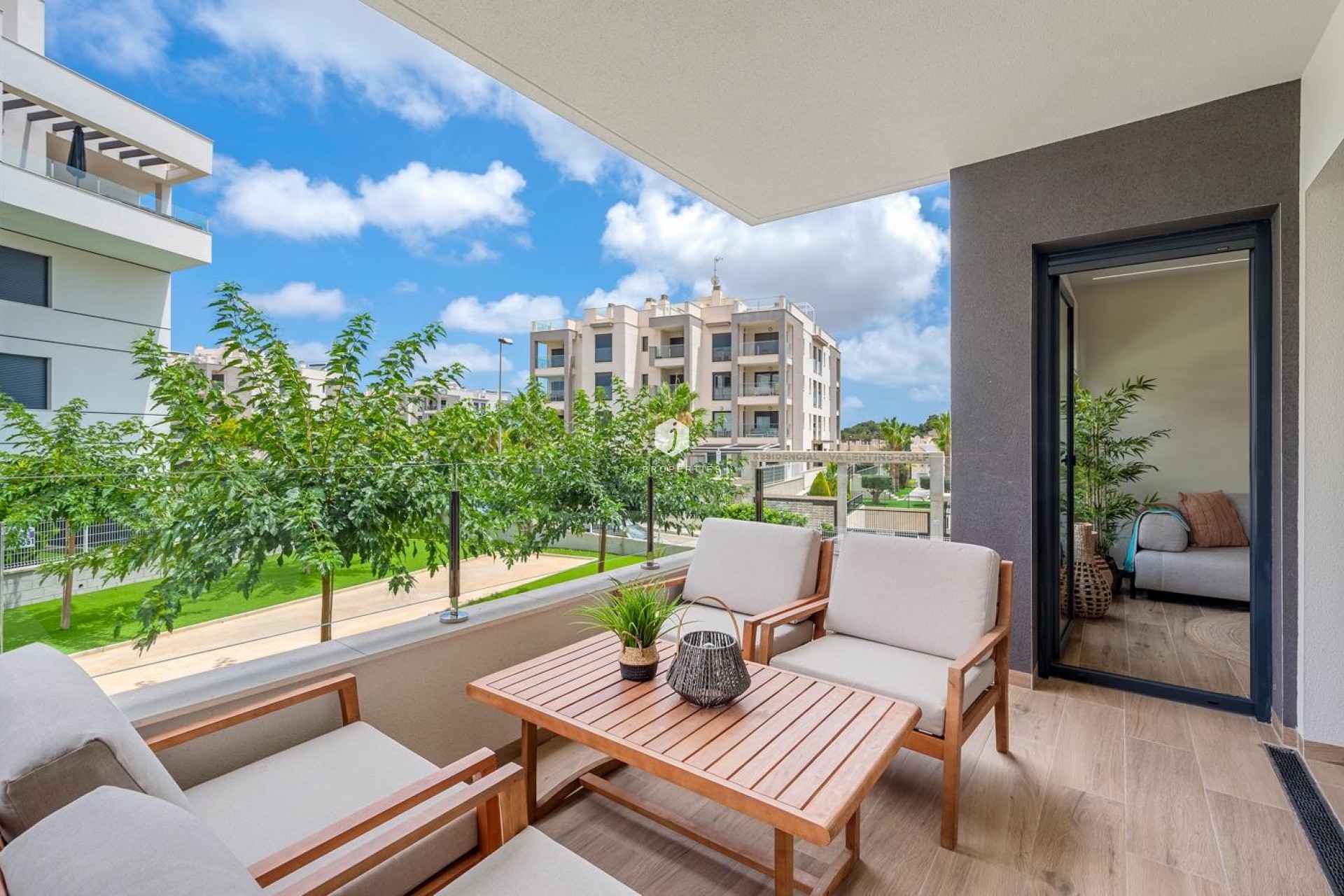 Z drugiej ręki - Mieszkanie w bloku -
Orihuela Costa - Costa Blanca