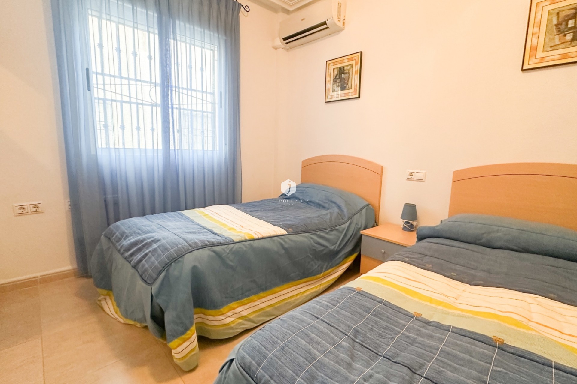 Z drugiej ręki - Mieszkanie w bloku -
Orihuela Costa - Costa Blanca