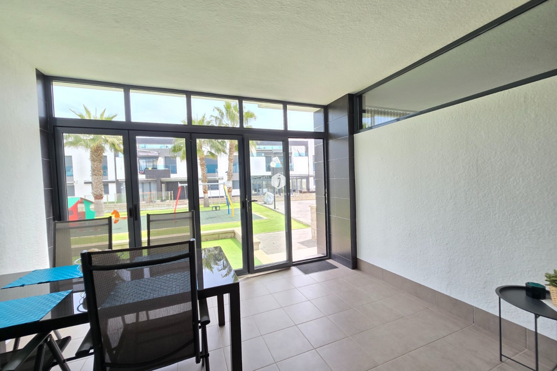 Z drugiej ręki - Mieszkanie w bloku -
Orihuela Costa - Costa Blanca