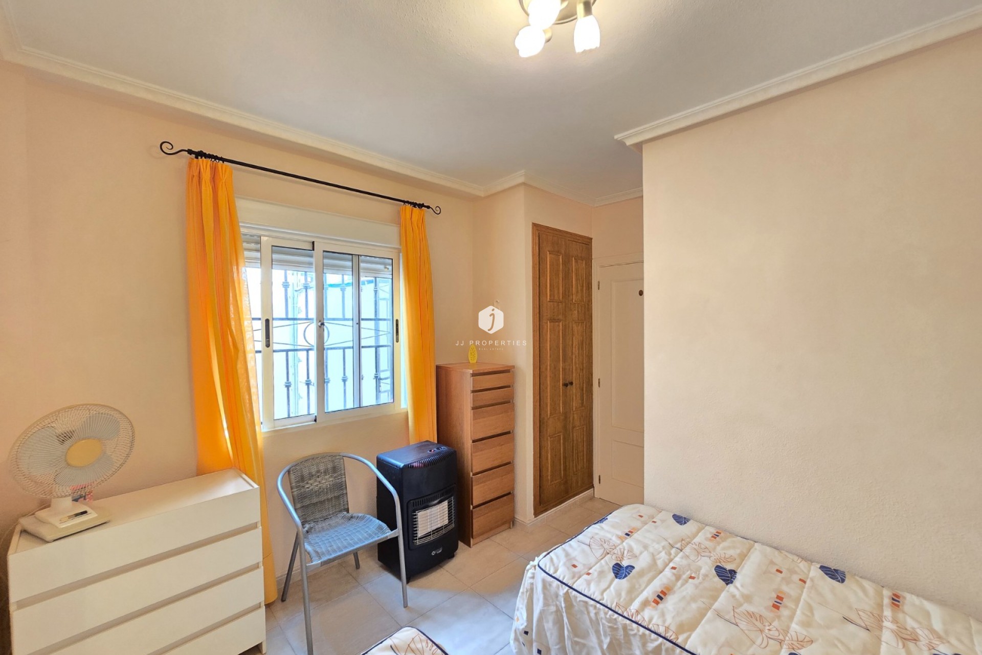 Z drugiej ręki - Mieszkanie w bloku -
Orihuela Costa - Costa Blanca