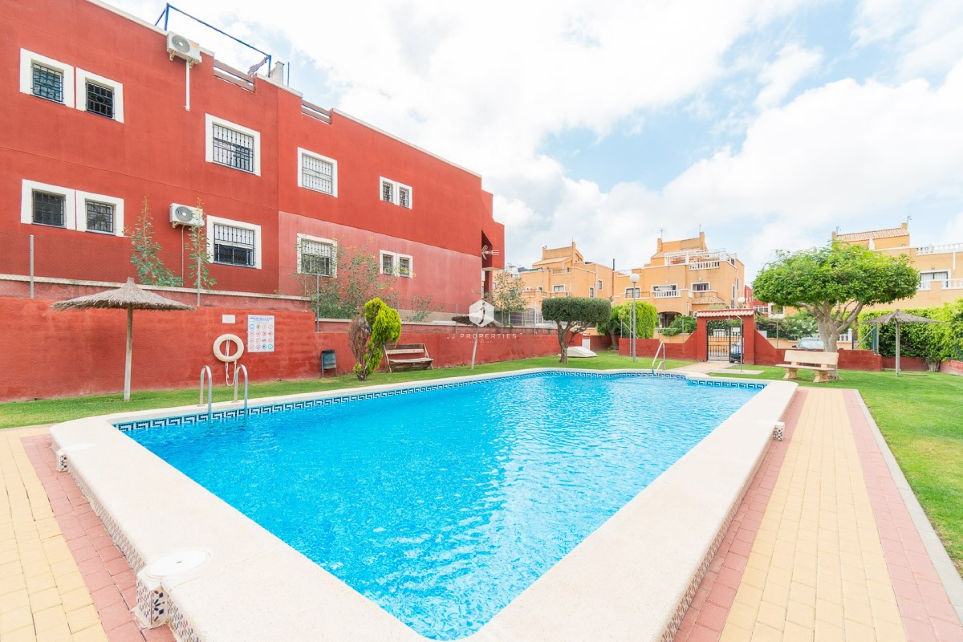 Z drugiej ręki - Mieszkanie w bloku -
Orihuela Costa - Costa Blanca