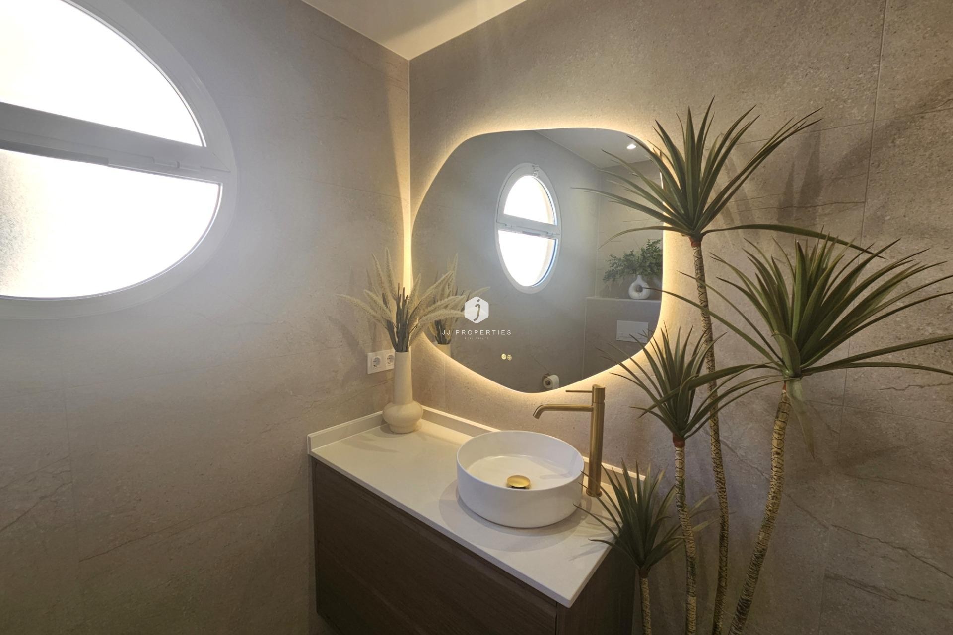 Z drugiej ręki - Mieszkanie w bloku -
Orihuela Costa - Lomas de Cabo Roig